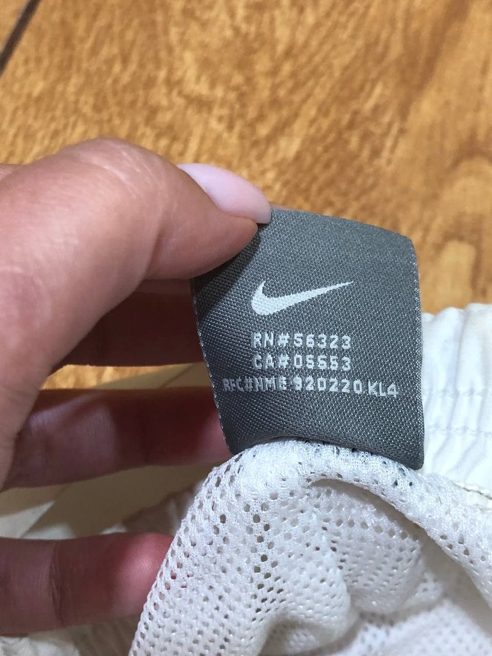 Nike Vintage Casual pants white Nike logo Y2K streetwear Size US 30 / EU 46 - 3 Thumbnail