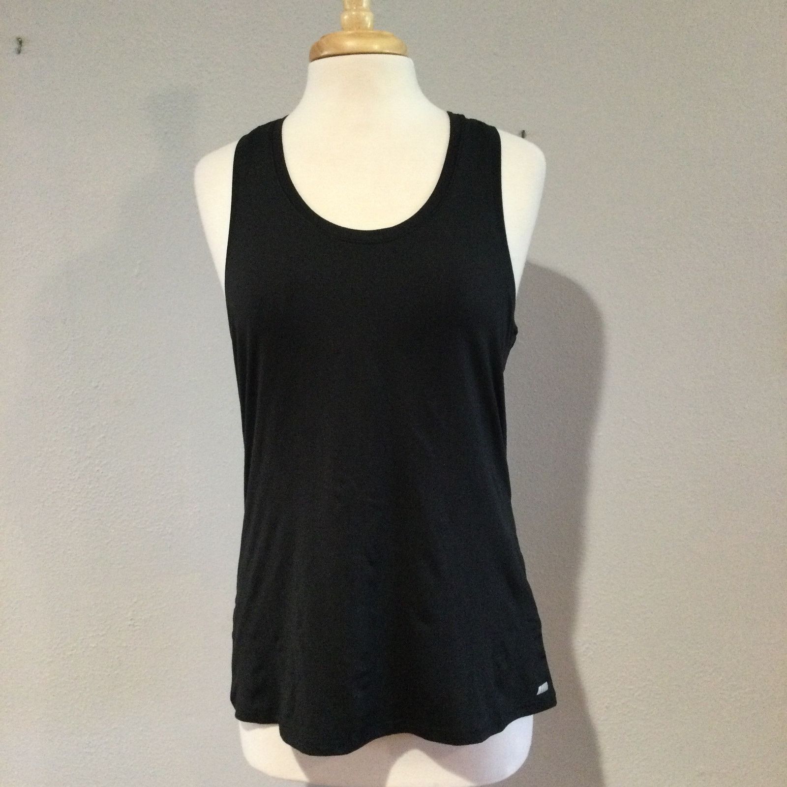 Other Amazon Essentials Black Racerback Tank Size M NWOT Size M / US 6-8 / IT 42-44 - 1 Thumbnail