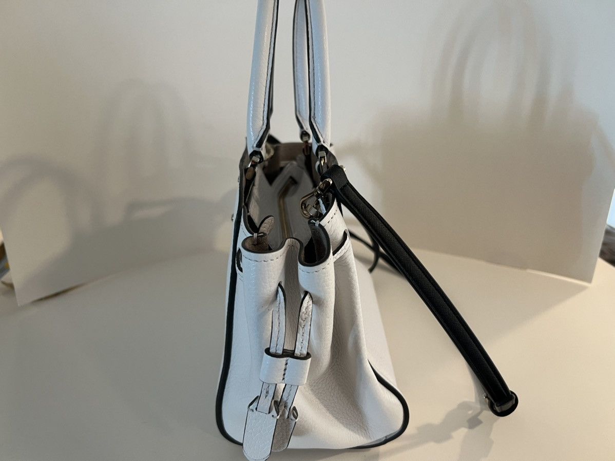 Kate Spade *** NEW*** Kate Spade White Tegan Satchel Leather Crossbody Size ONE SIZE - 2 Thumbnail