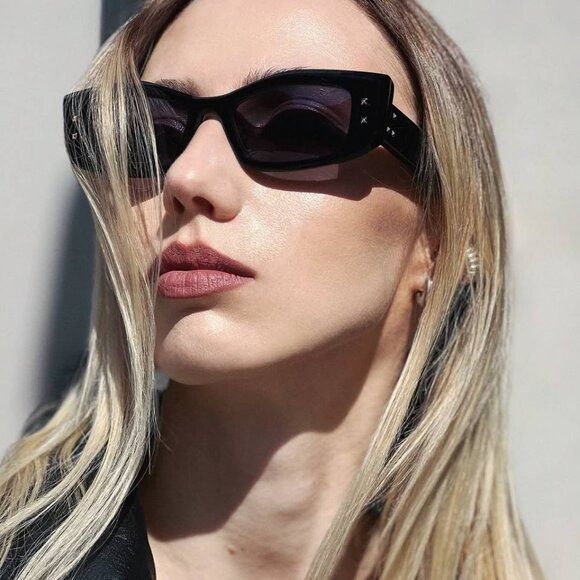 Valentino Valentino V-QUATTRO VLS-109A Sunglasses Shiny Black Size ONE SIZE - 4 Thumbnail