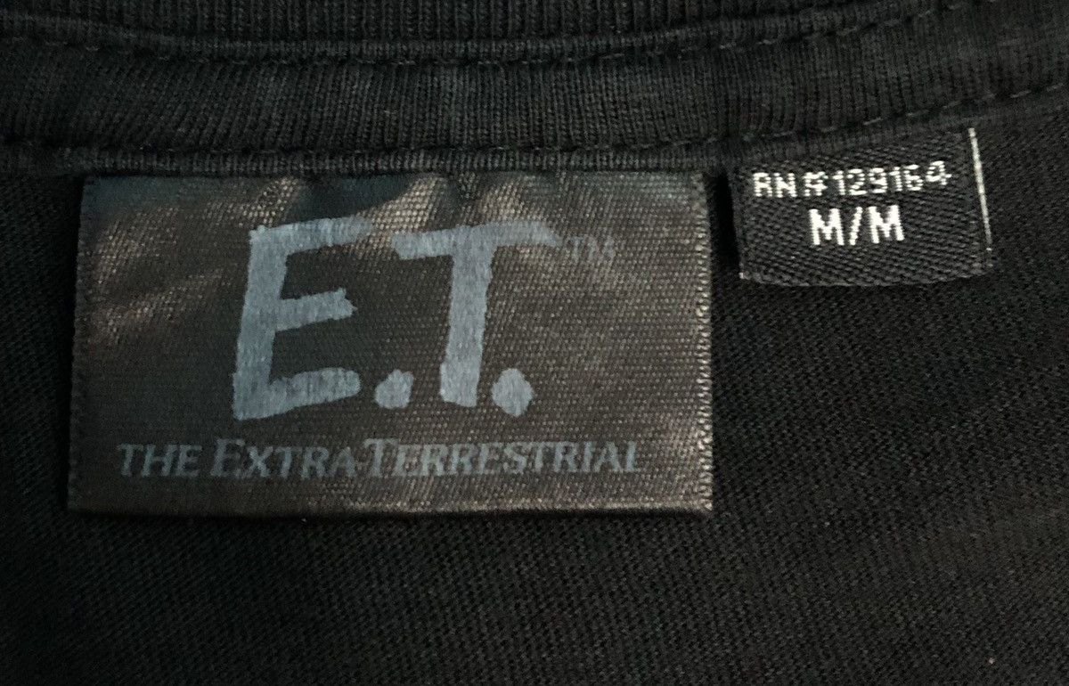 Universal Studios Universal Studios E.T. The Extra-Terrestrial T-Shirt Size US M / EU 48-50 / 2 - 7 Thumbnail