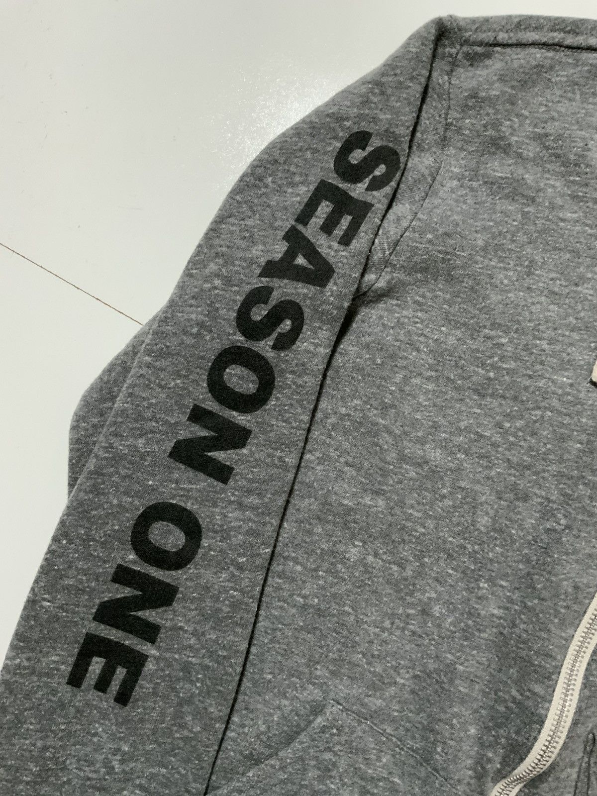 Other Alex Inc ABC Sitcom TV Series Season One Promo Zip Hoodie Size US M / EU 48-50 / 2 - 6 Thumbnail