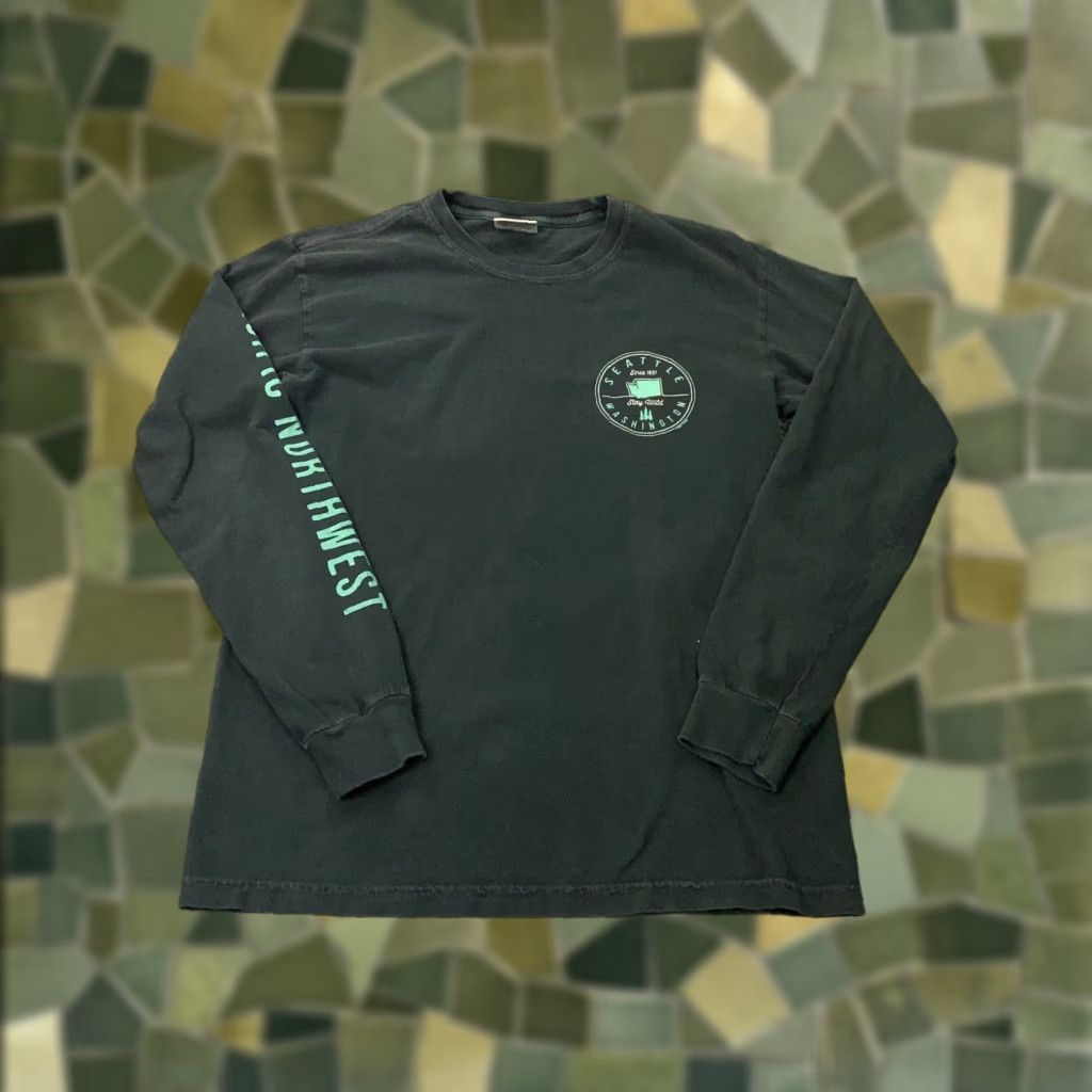 Comfort Colors Comfort Colors Shirt Mens Small Black Seattle WA Pacific Northwest Stay Wild Size US S / EU 44-46 / 1 - 1 Thumbnail