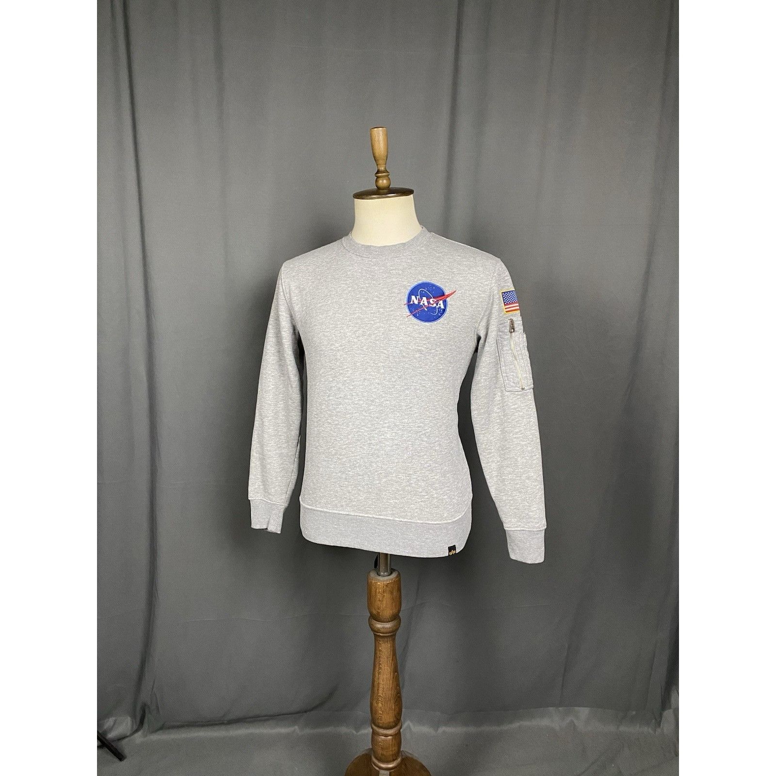 Alpha Industries Alpha Industries x Nasa Men's Big Logo Gray Crewneck Sweater Size US S / EU 44-46 / 1 - 2 Thumbnail