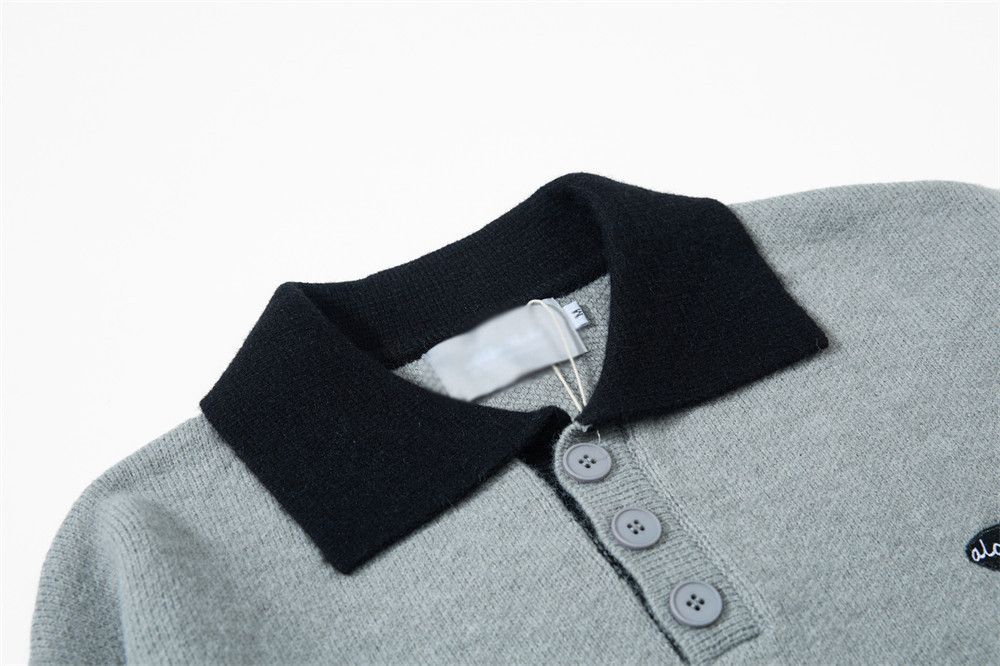 Vintage Men's trendy knitted Polo lapel sweater Size US M / EU 48-50 / 2 - 3 Thumbnail