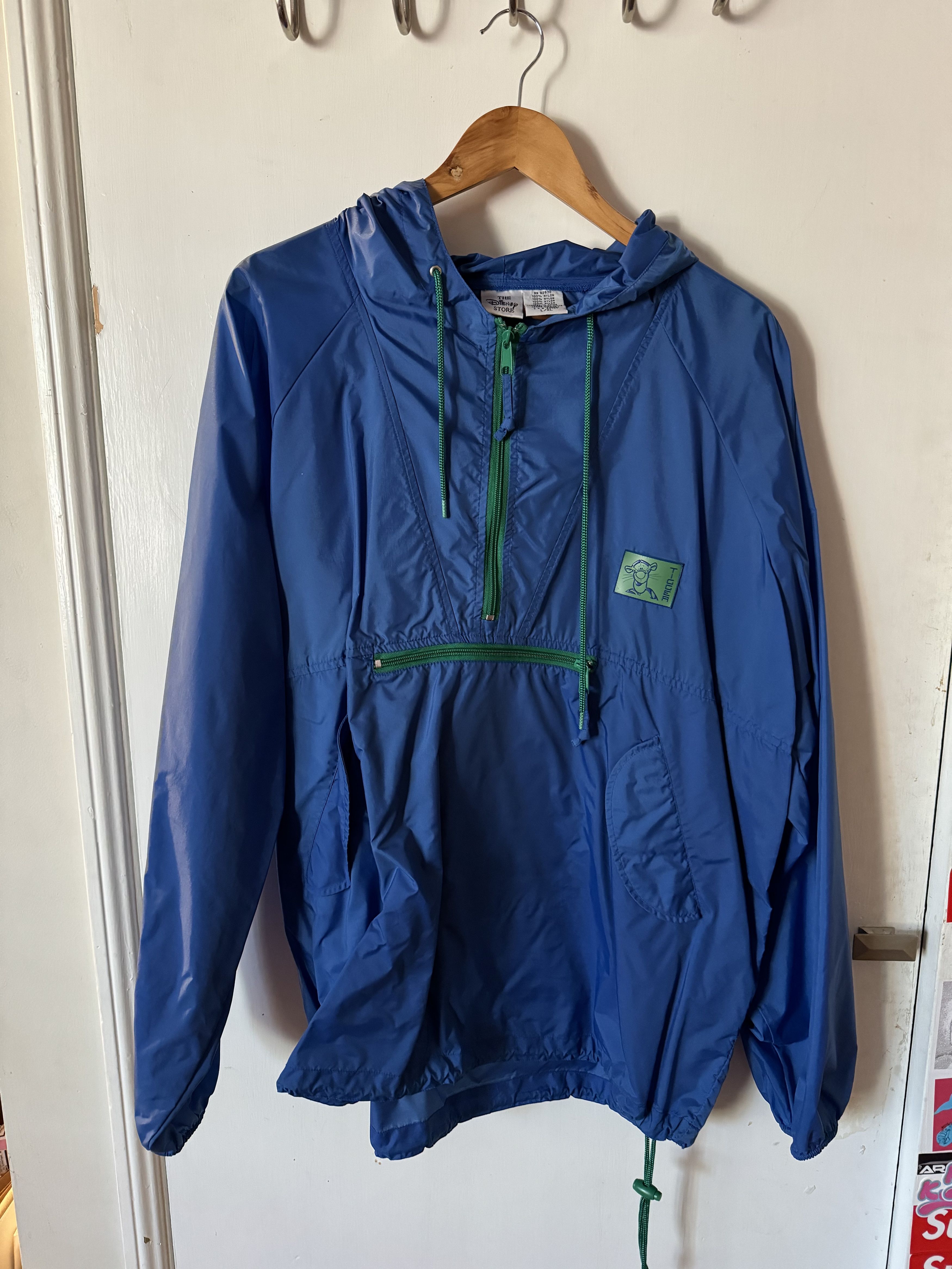 Disney Disney Tiger Raincoat Size US L / EU 52-54 / 3 - 2 Thumbnail