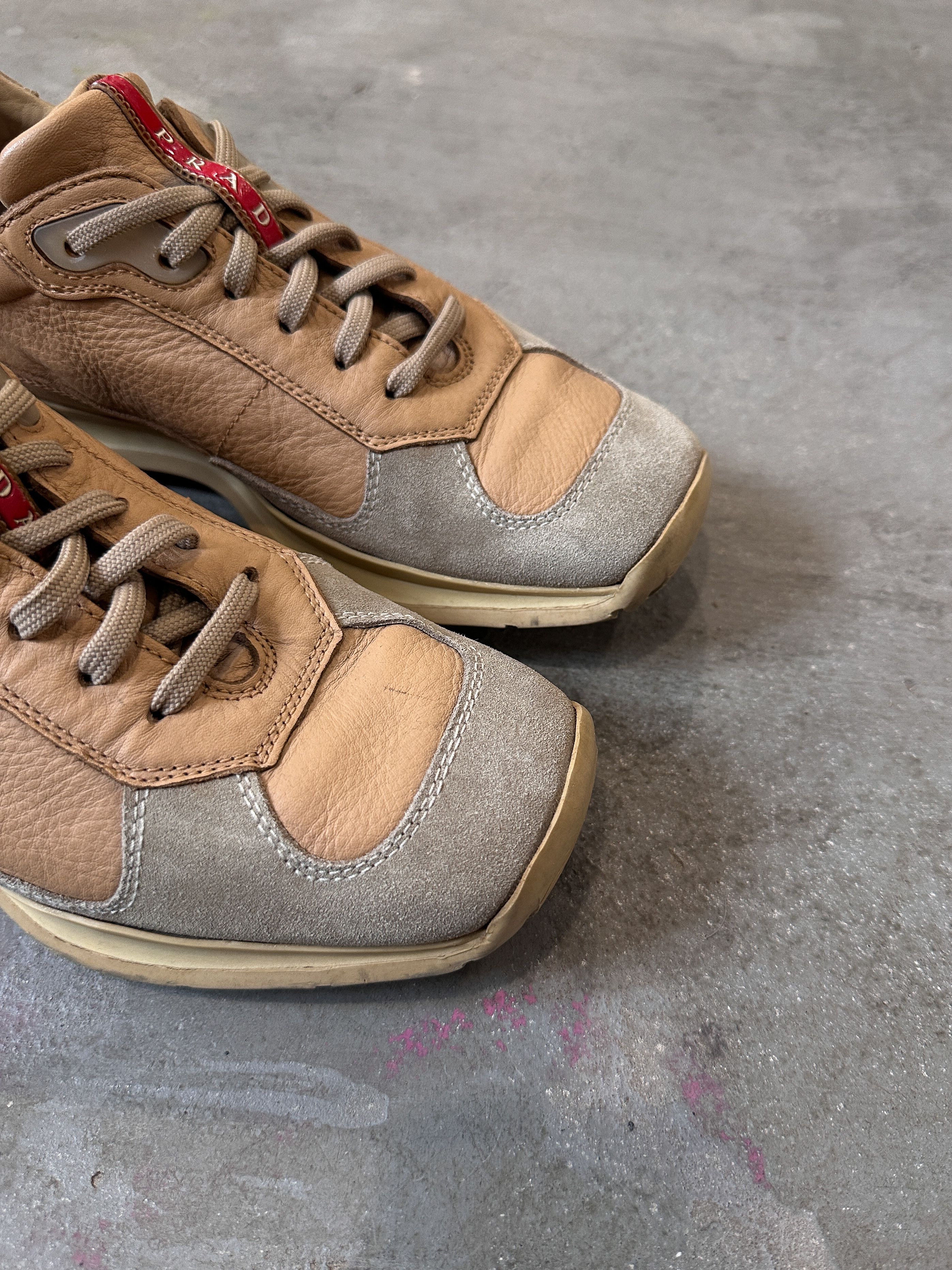 Vintage Prada Low Runner Sneaker 25 cm