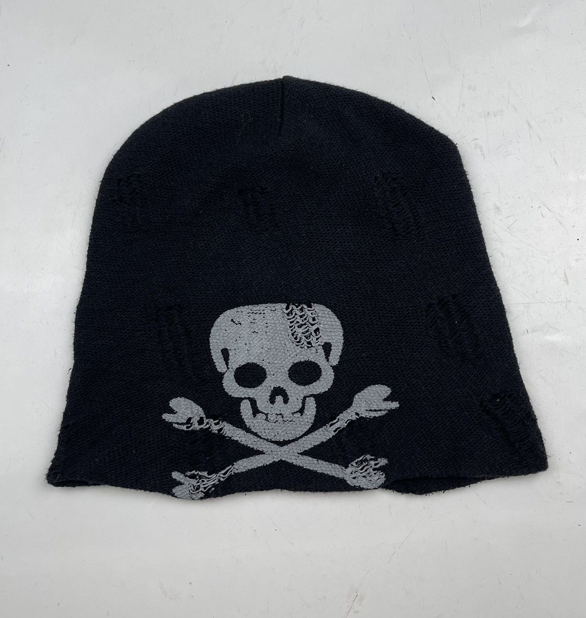 Seditionaries distressed skull beanie hat snow cap tc26 Size ONE SIZE - 2 Thumbnail