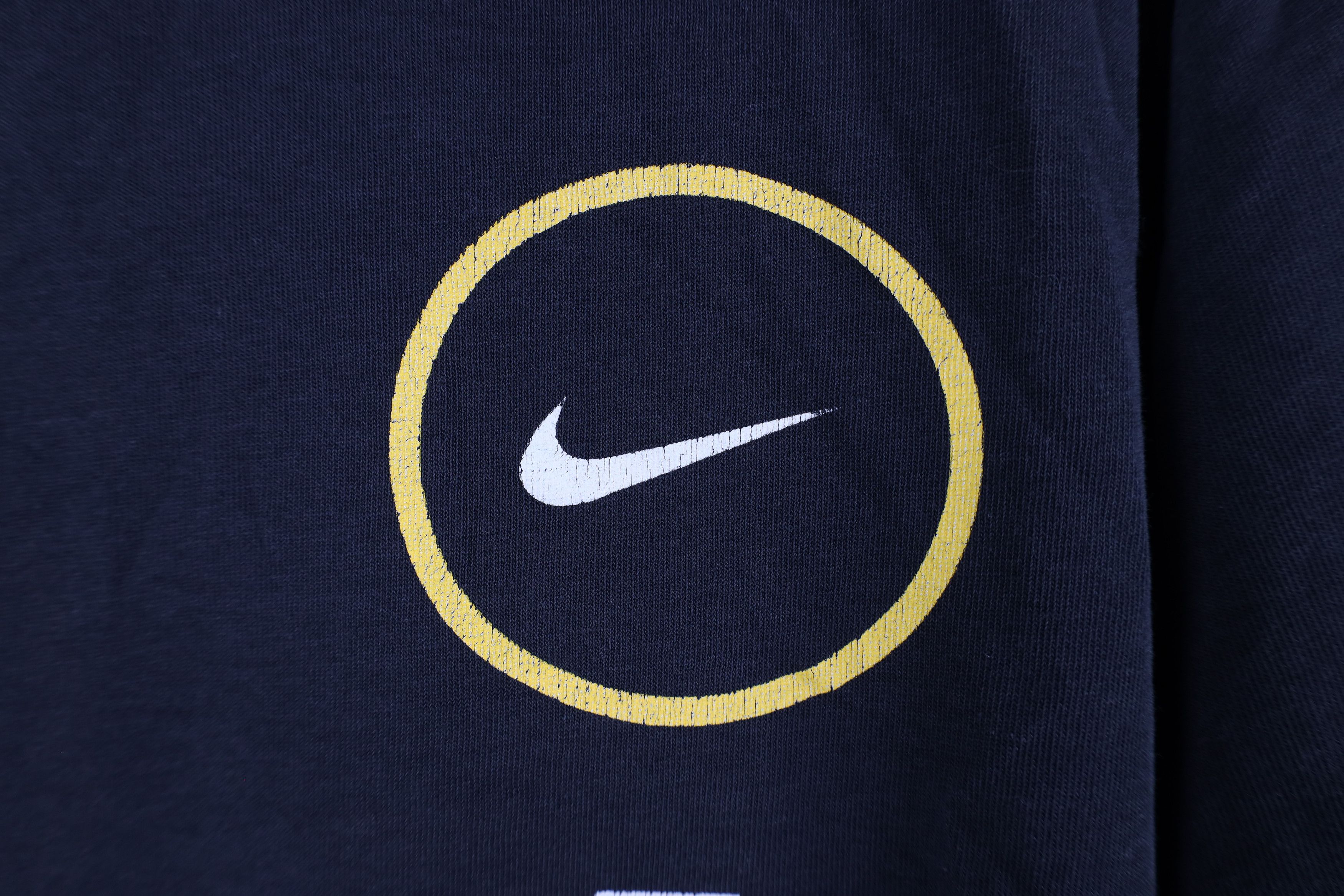 Nike × Vintage Vintage Nike Livestrong Lance Armstrong T-Shirt Black Size US L / EU 52-54 / 3 - 5 Thumbnail