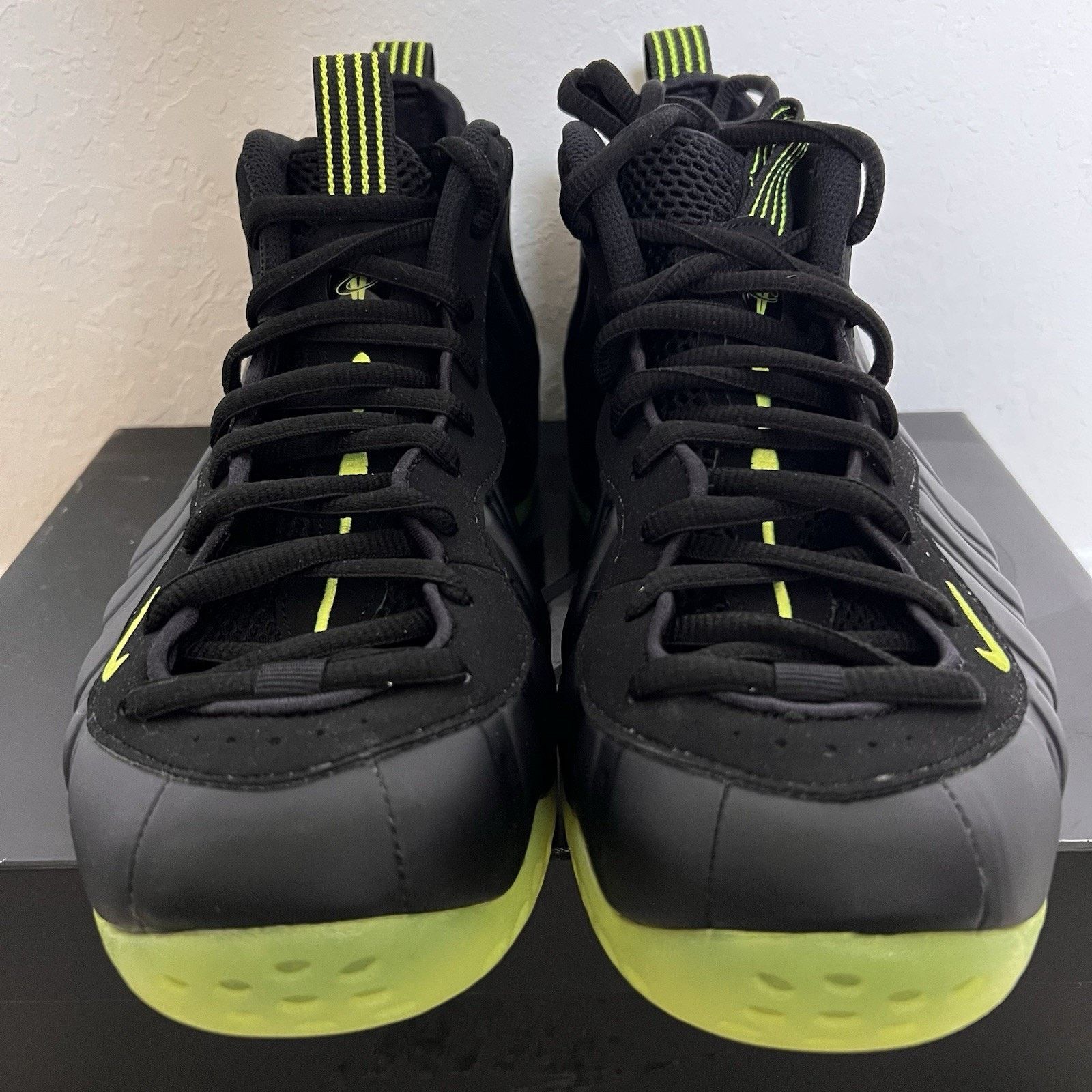 Nike Nike Air Foamposite One Black Volt Penny Hardaway Size 10 Size US 10 / EU 43 - 3 Thumbnail