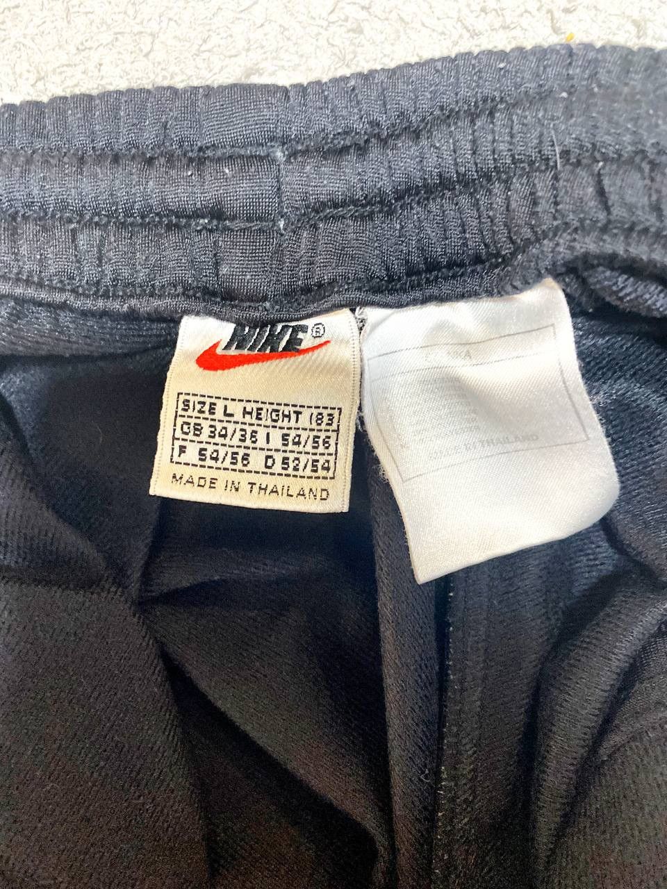 Nike Nike vintage 90-s shorts Size US 32 / EU 48 - 3 Thumbnail