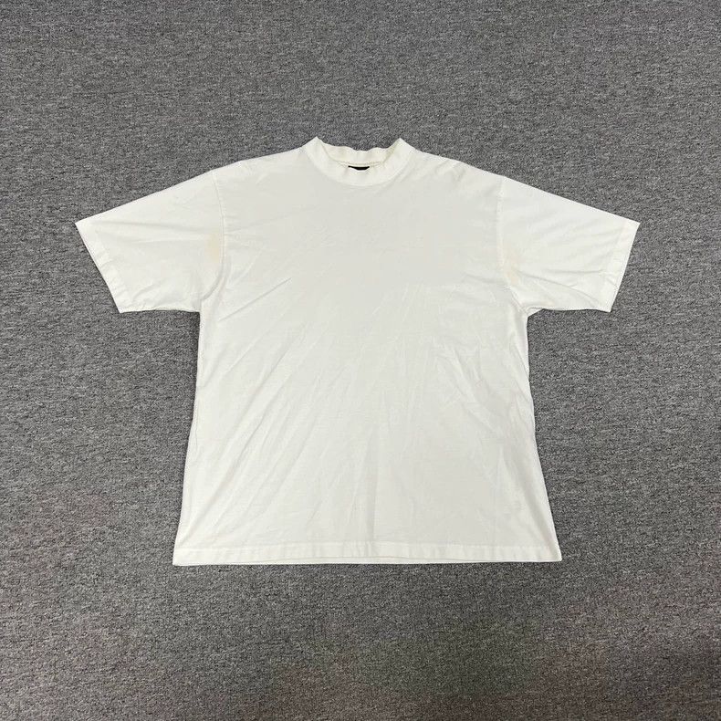 Balenciaga Balenciaga Graffiti Large Logo Short Sleeve T-Shirt 2502-Ne Size US M / EU 48-50 / 2 - 2 Thumbnail