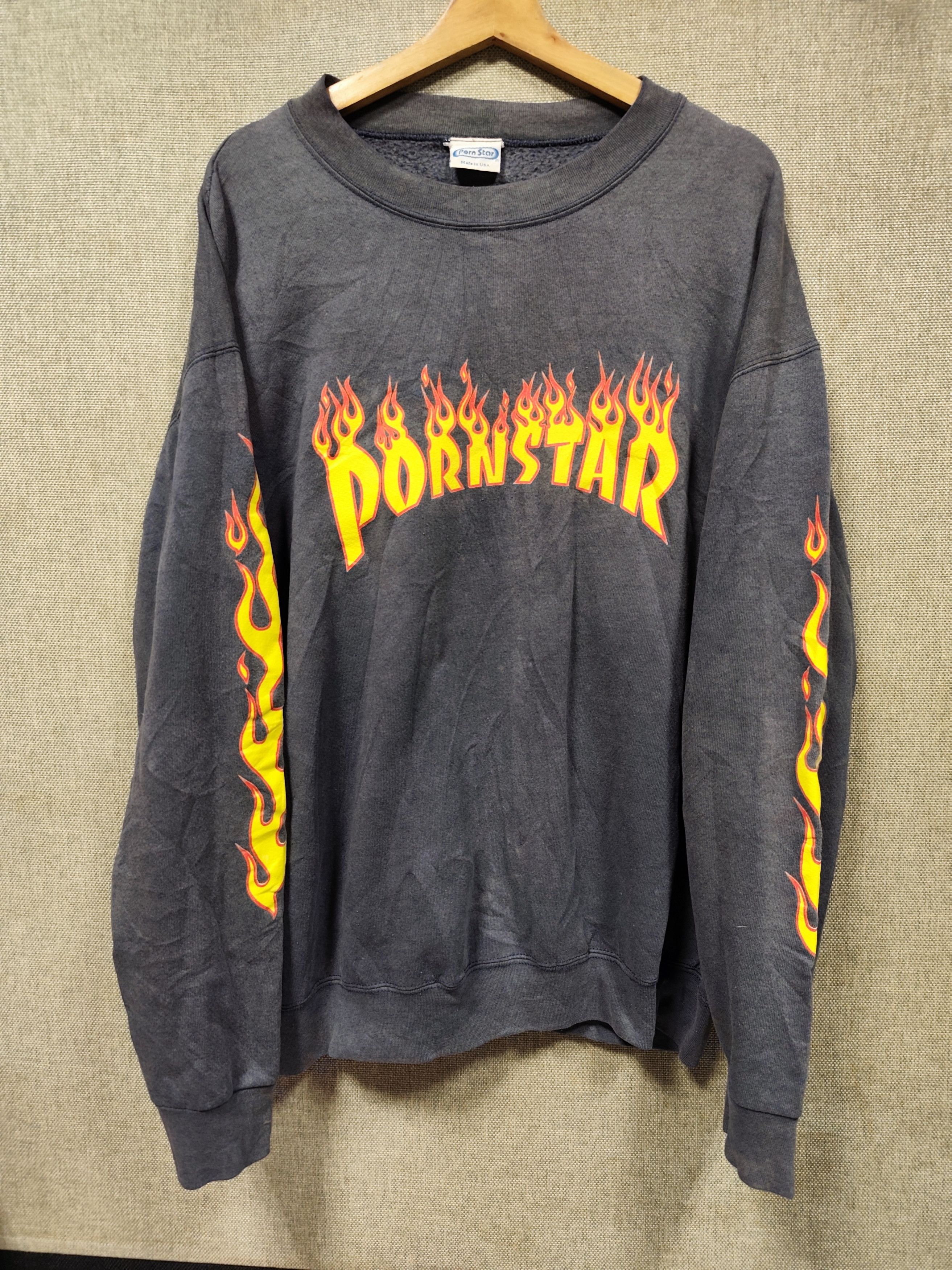 Sex Skateboards Vintage 90s pornstar flame crewneck Size US L / EU 52-54 / 3 - 1 Thumbnail