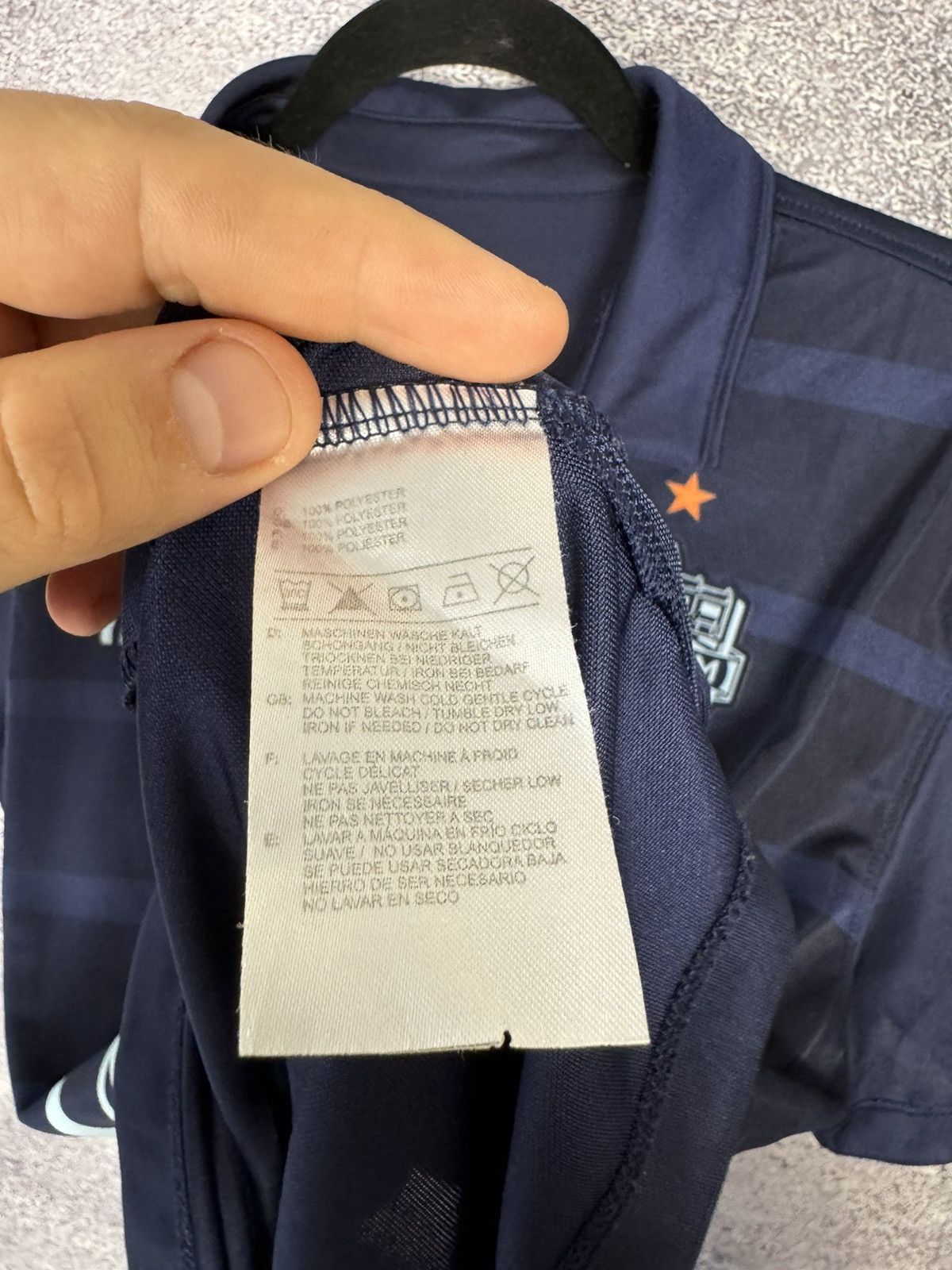 Vintage Buriram United 2017/18 Home Soccer Jersey Medium Size US M / EU 48-50 / 2 - 14 Thumbnail