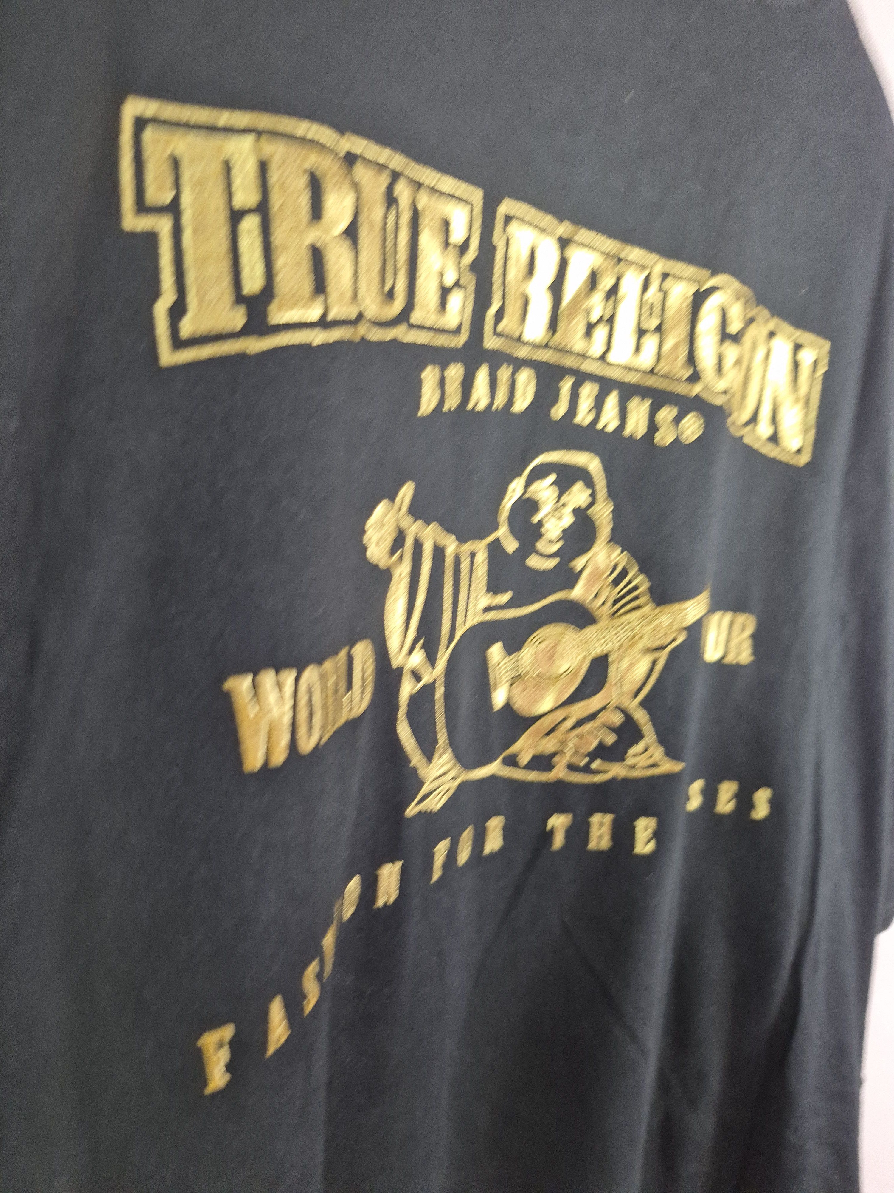 True Religion 🔥 True Religion Metallic Gold Big Logo Tee Size US XXL / EU 58 / 5 - 4 Thumbnail