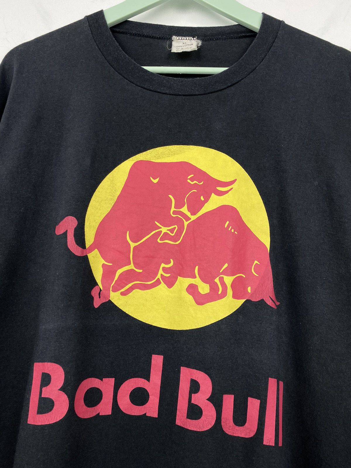 Red Bull Vintage Y2K Red Bull Bad Bull Parody T Shirt Pornstar Size US XL / EU 56 / 4 - 2 Thumbnail