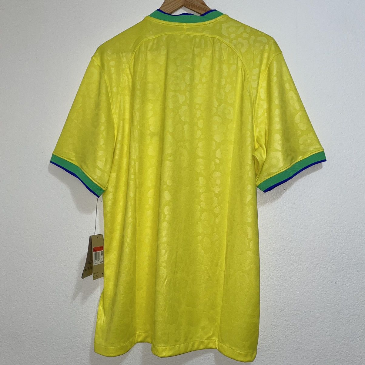 Nike Nike Brasil World Cup Jersey Exclusive Size US L / EU 52-54 / 3 - 6 Thumbnail