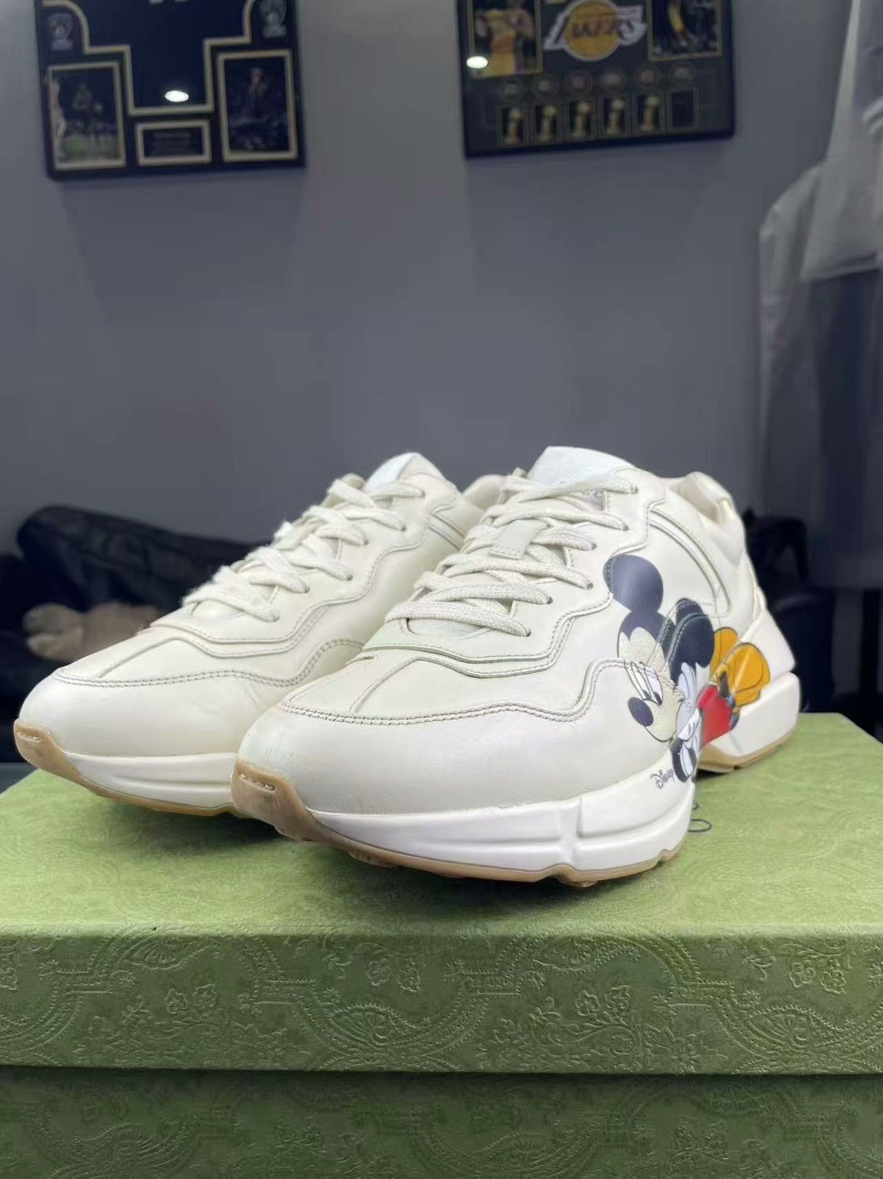 Gucci Gucci Collab Beige Lowtop Sneakers 40 Men Size US 7.5 / EU 40-41 - 1 Thumbnail