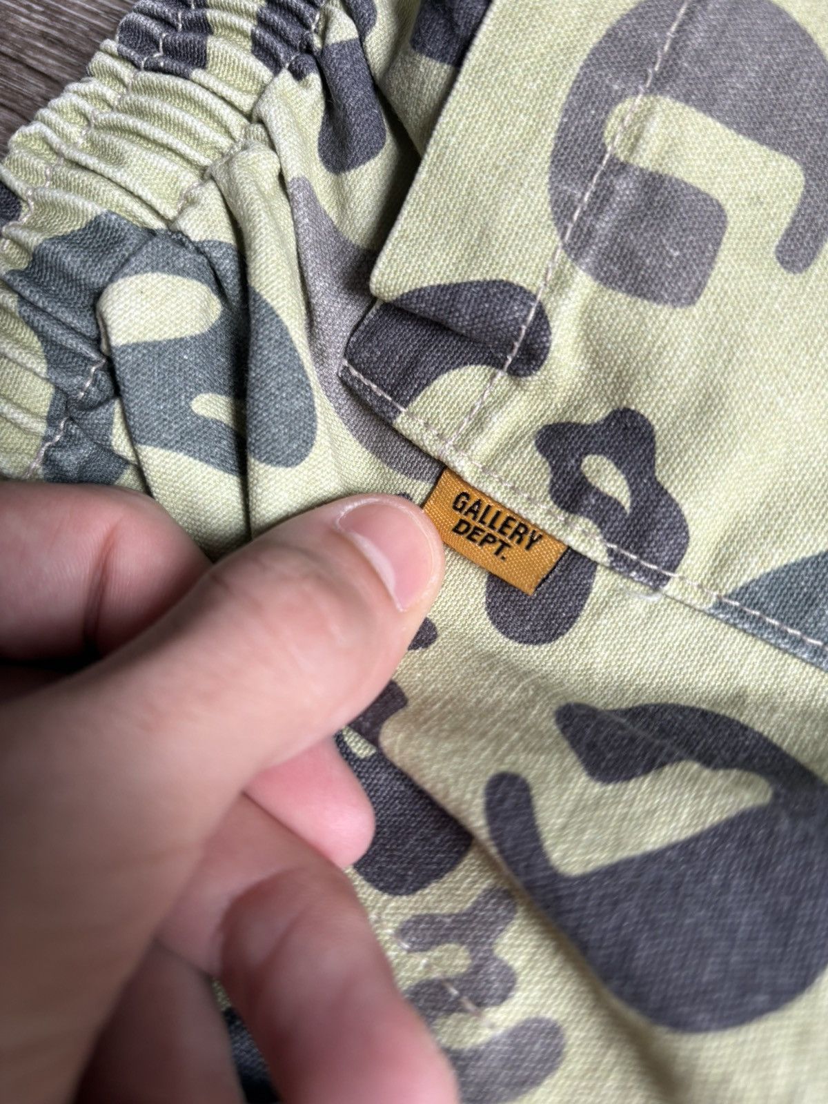 Gallery Dept. Gallery Dept. Green Camo Zuma Shorts Size US 29 - 7 Thumbnail