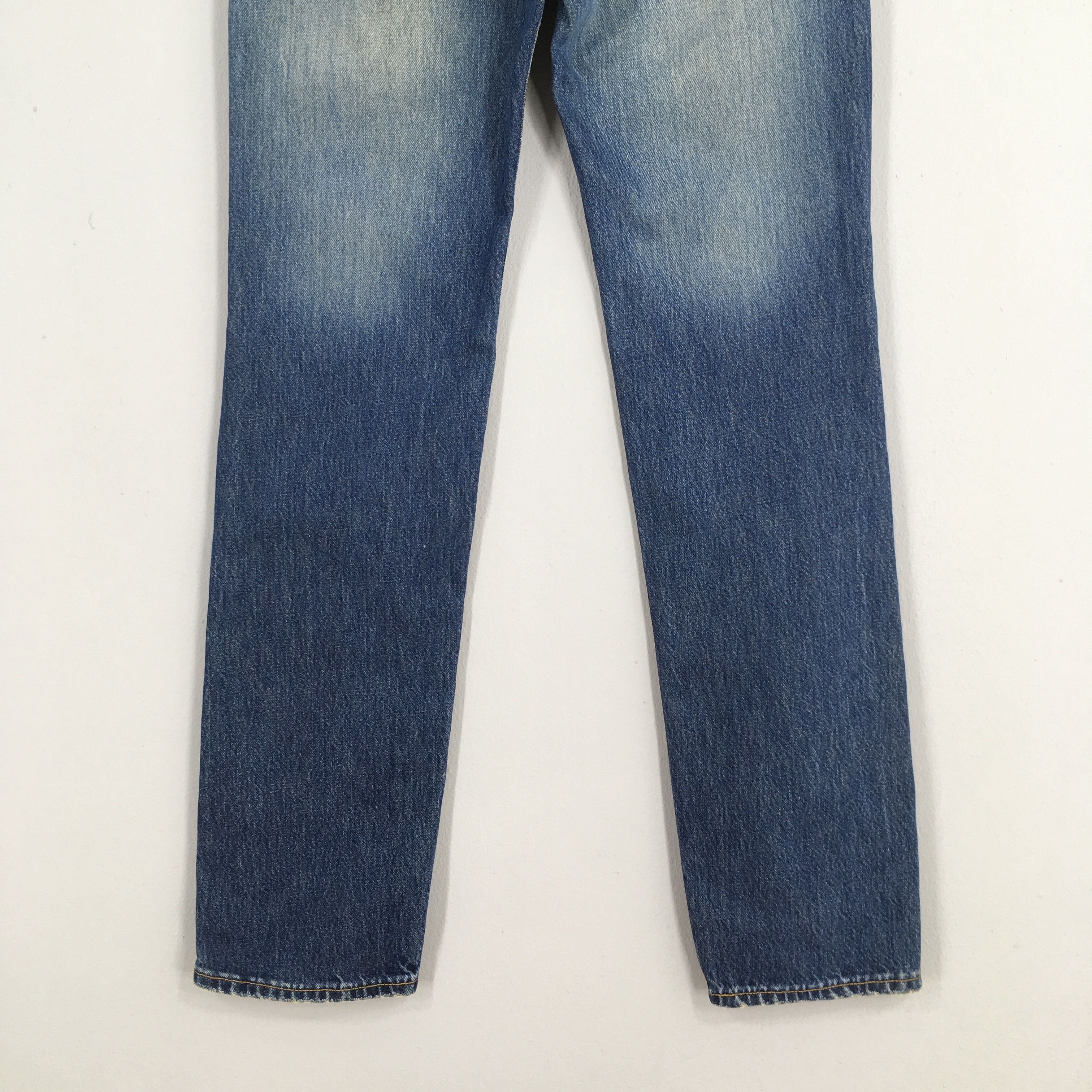 Levi's Size 26x31 Vintage 90s Levi's 501 Distressed Jeans S61 Size 26" / US 2 / IT 38 - 10 Thumbnail