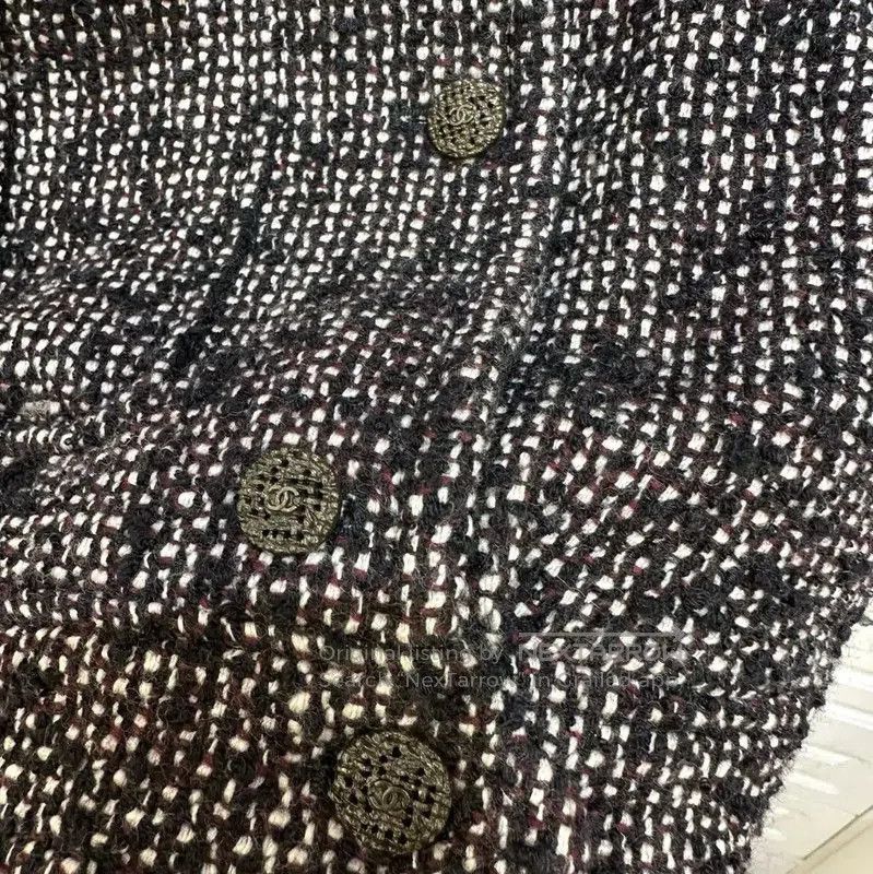 Chanel Chanel Gray Wool Boucle Cardigan . Size S / US 4 / IT 40 - 3 Thumbnail