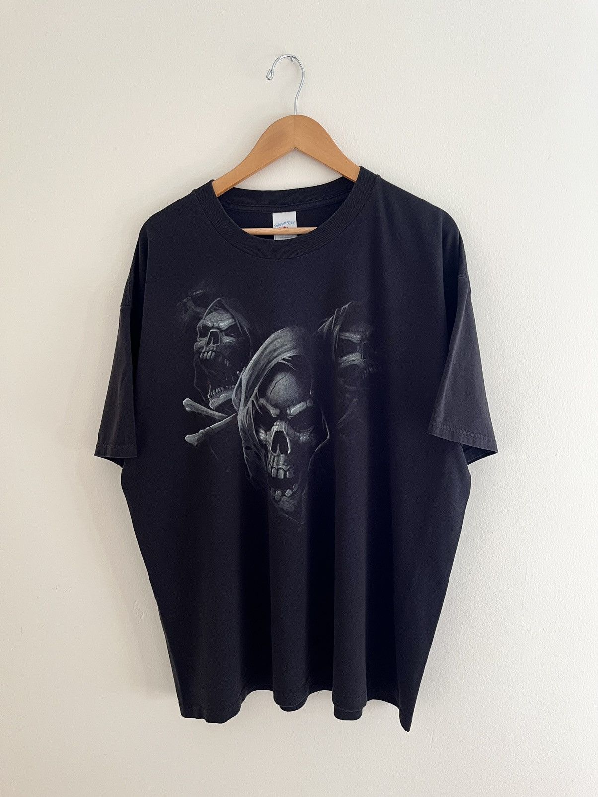 Vintage Vintage Y2K Skulls Punk T-Shirt Size US XXL / EU 58 / 5 - 1 Thumbnail