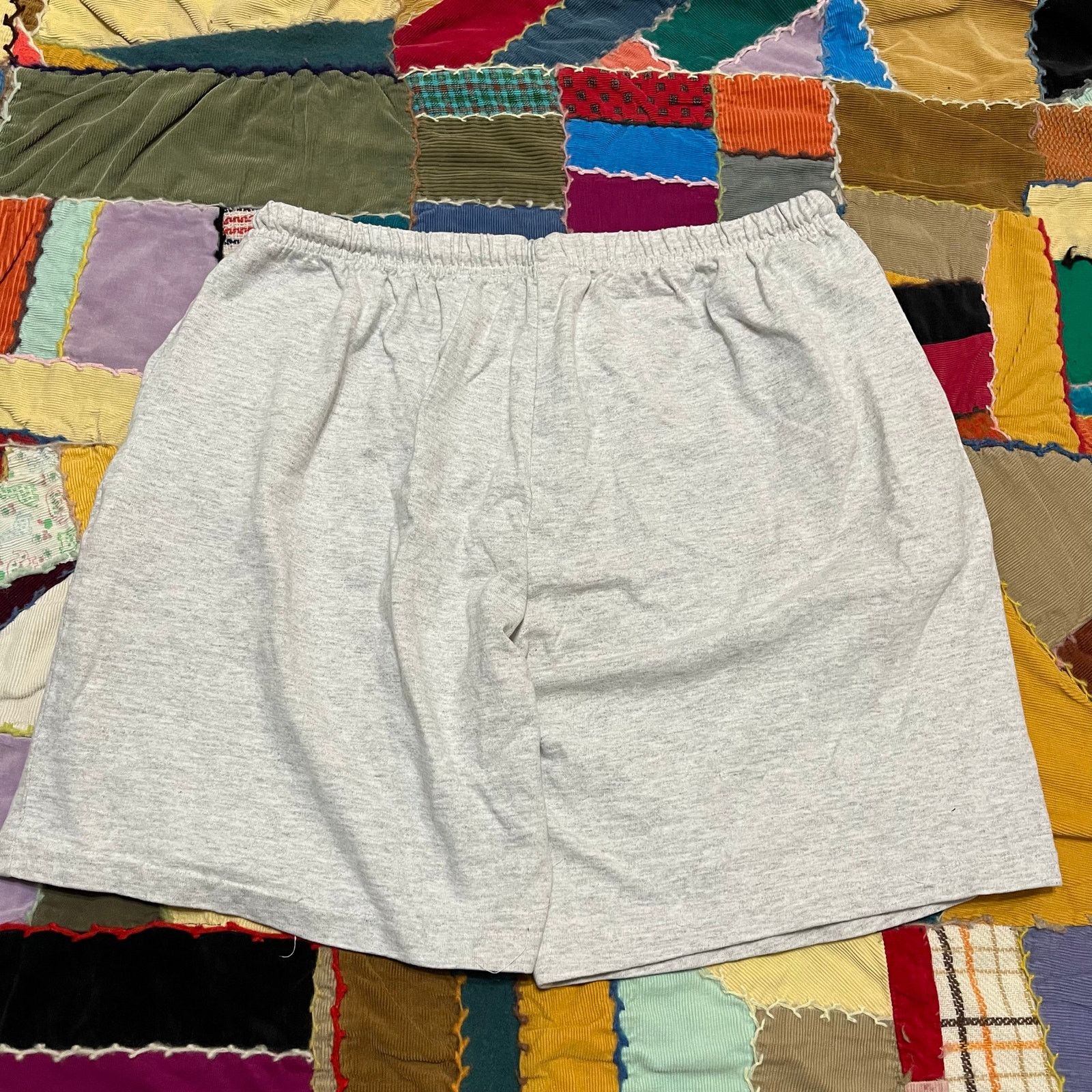 Other Vintage University of Alabama Grey Gym Shorts XL Size US 32 / EU 48 - 2 Thumbnail