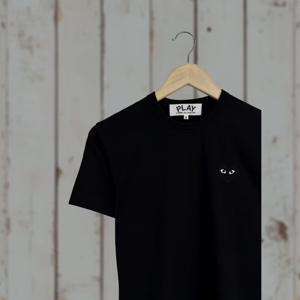 Comme des Garcons Girl VINTAGE Comme Des Garcons Heart T-Shirt Mens S Black Retro Y2K Rare Limited? Size US S / EU 44-46 / 1 - 1 Thumbnail