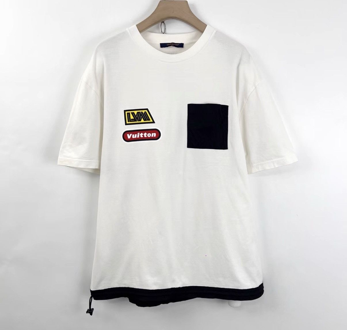 Louis Vuitton Louis Vuitton Graffiti Letter Pocket Panel Short Sleeve K12 Size US XXL / EU 58 / 5 - 1 Thumbnail
