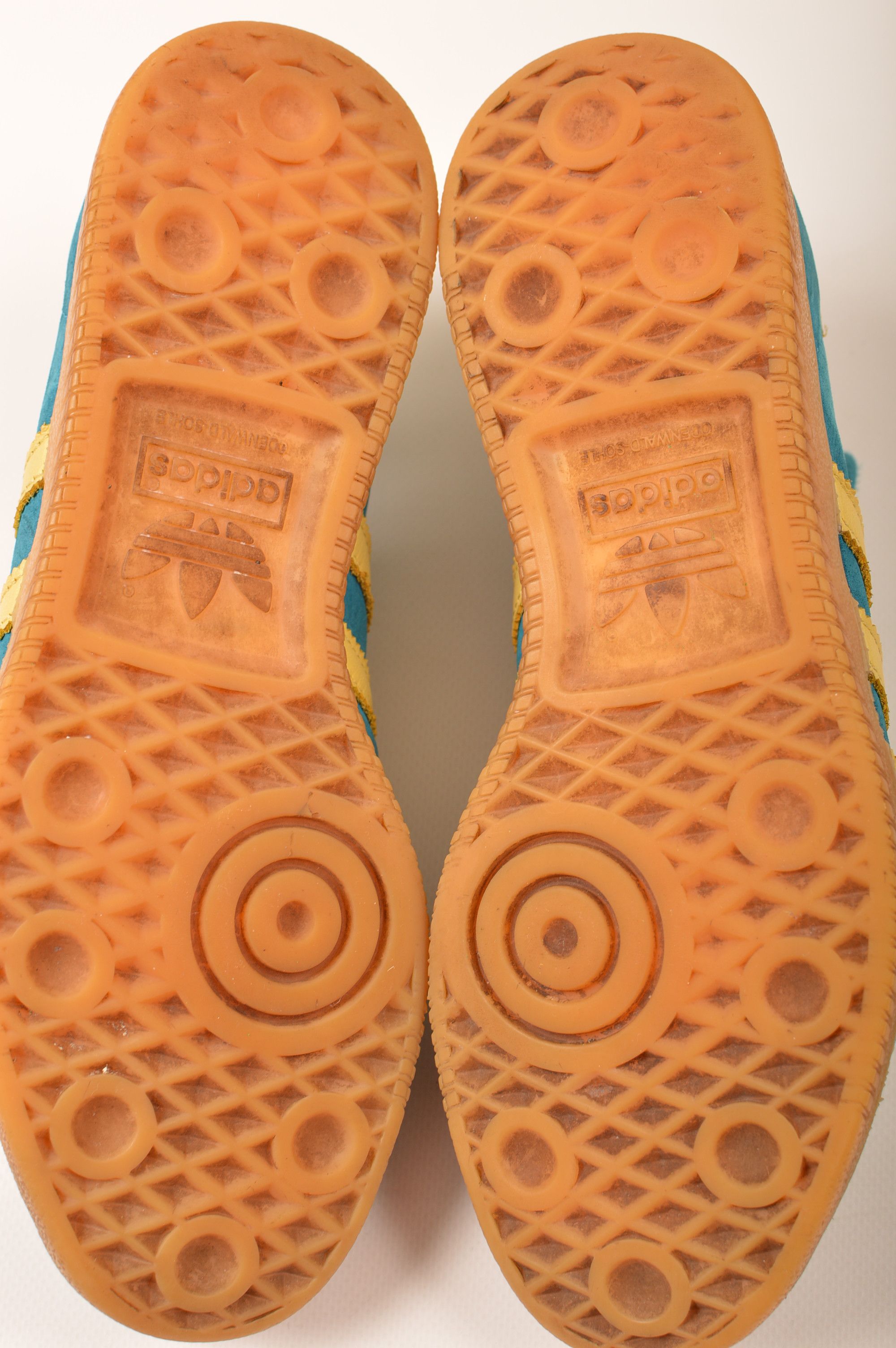 Adidas Adidas Originals Bern City Series Blue / Gold Gum Size US 8.5 / EU 41-42 - 6 Thumbnail
