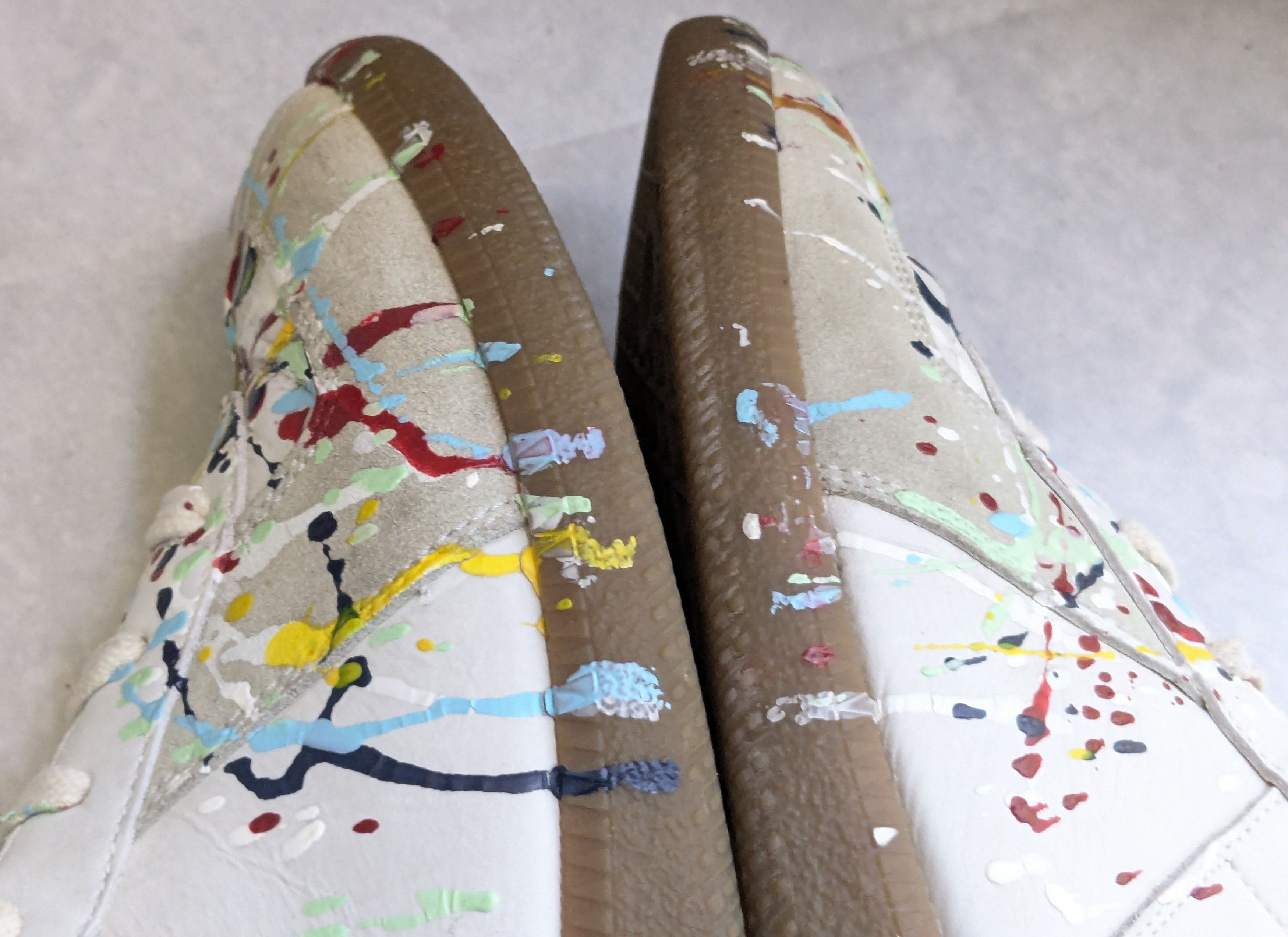 Maison Margiela Maison Margiela Replica GAT Paint Splatter 12 45 Low Top Gum Size US 12 / EU 45 - 9 Thumbnail