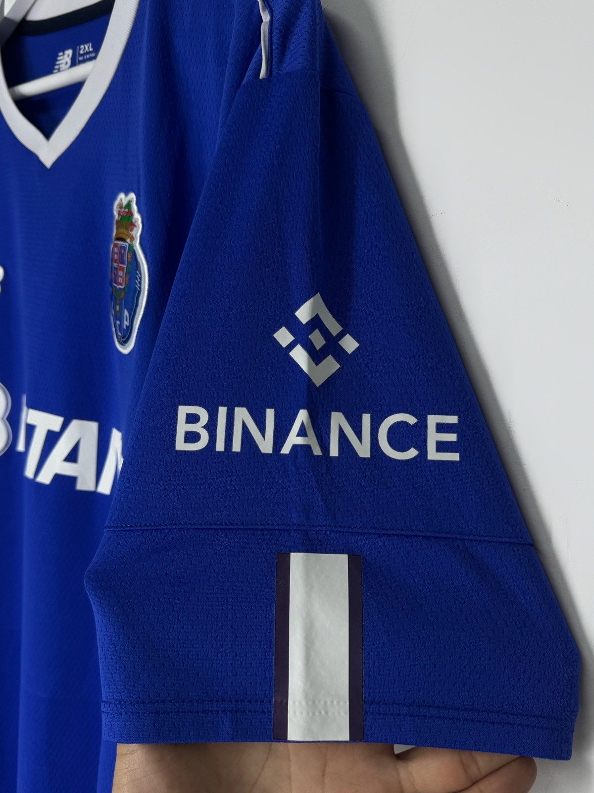 New Balance New Balance FC Porto 2022/23 3rd Football Shirt Jersey Size US XXL / EU 58 / 5 - 9 Thumbnail
