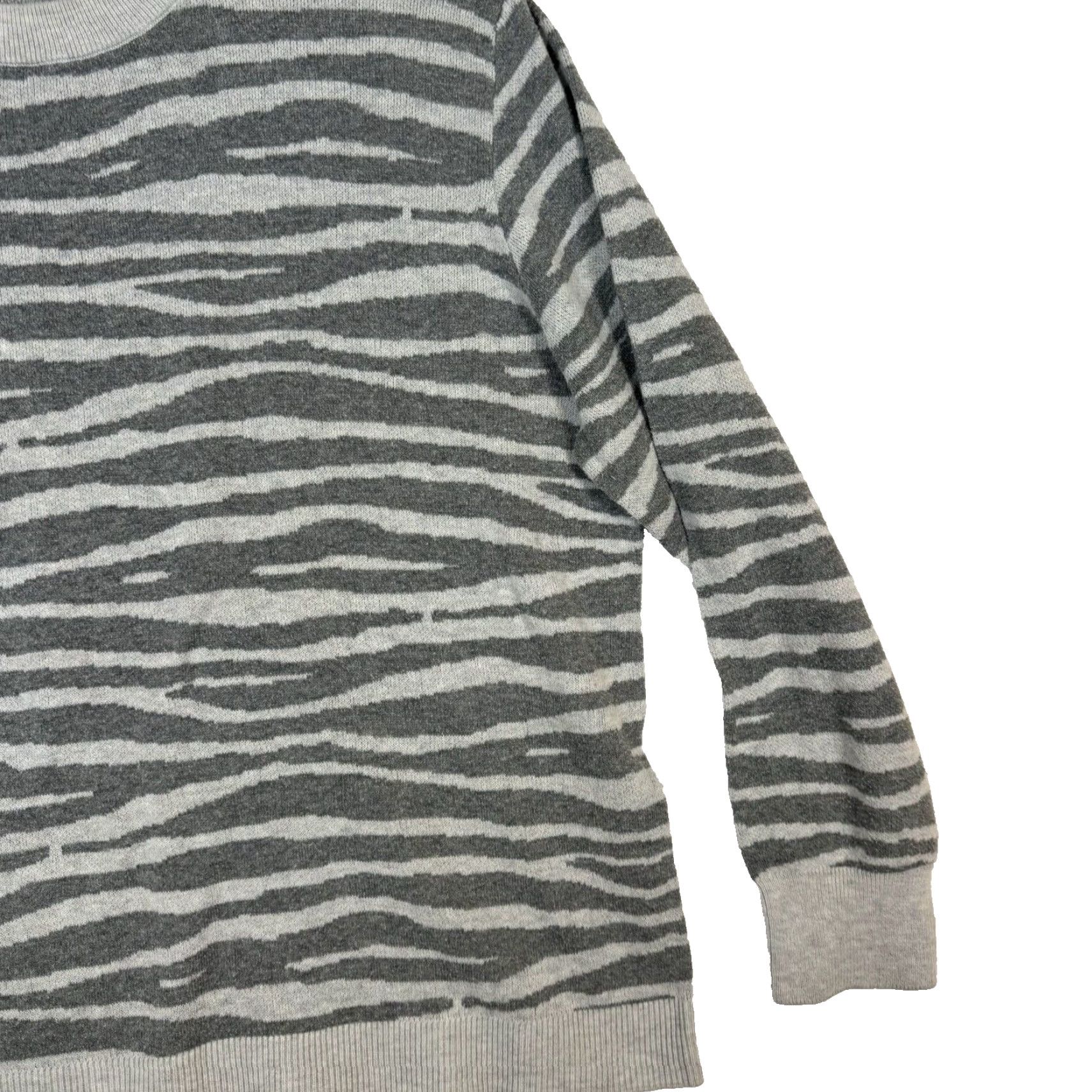 Vintage Ava & Viv Zebra Print Knit Crew Pullover Gray Plus 47 Chest Women's Sweater XL Size L / US 10 / IT 46 - 3 Thumbnail