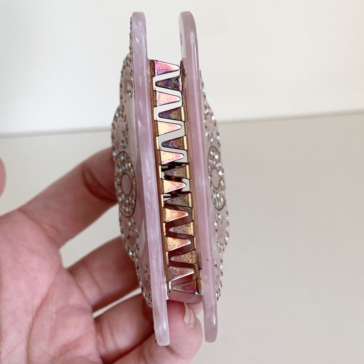Vintage Vintage large pink crystal hair claw clip Size ONE SIZE - 11 Thumbnail