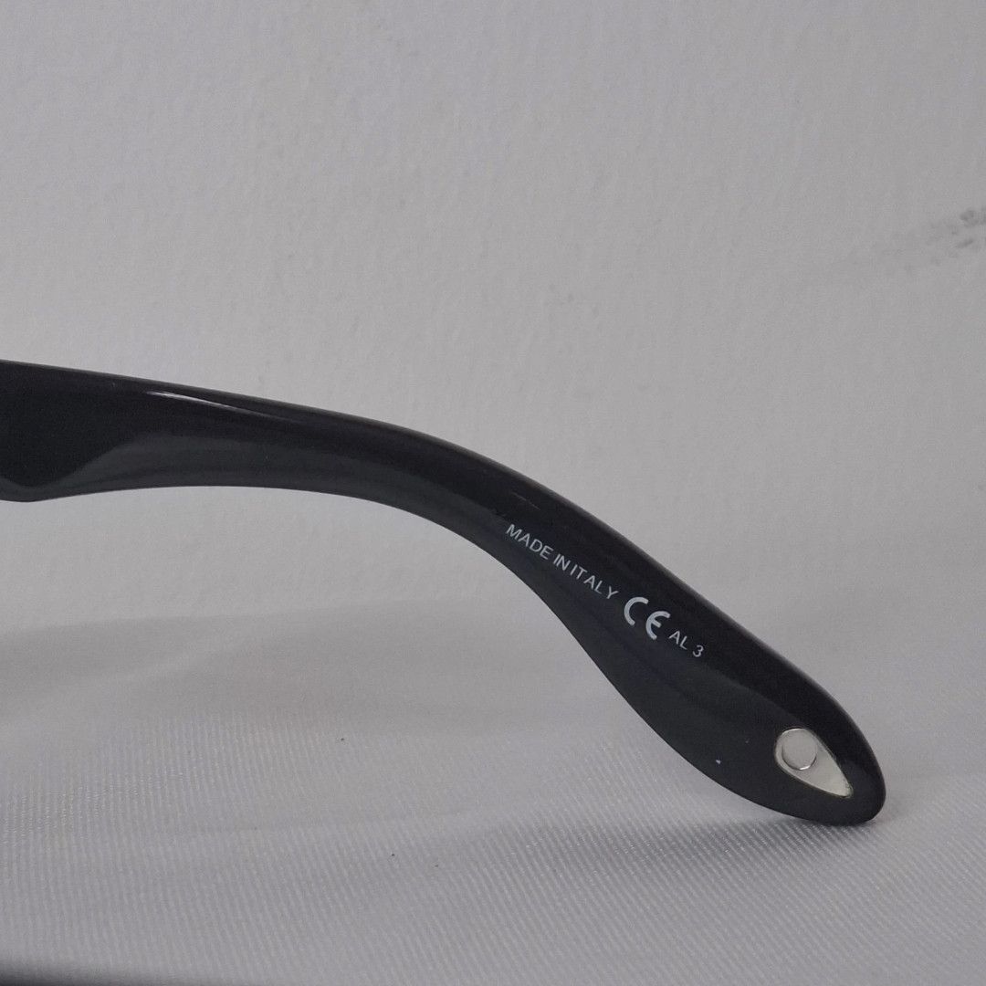 Givenchy GIVENCHY Glossy Black Grey Gradient Cateye Sunglasses Size ONE SIZE - 9 Thumbnail