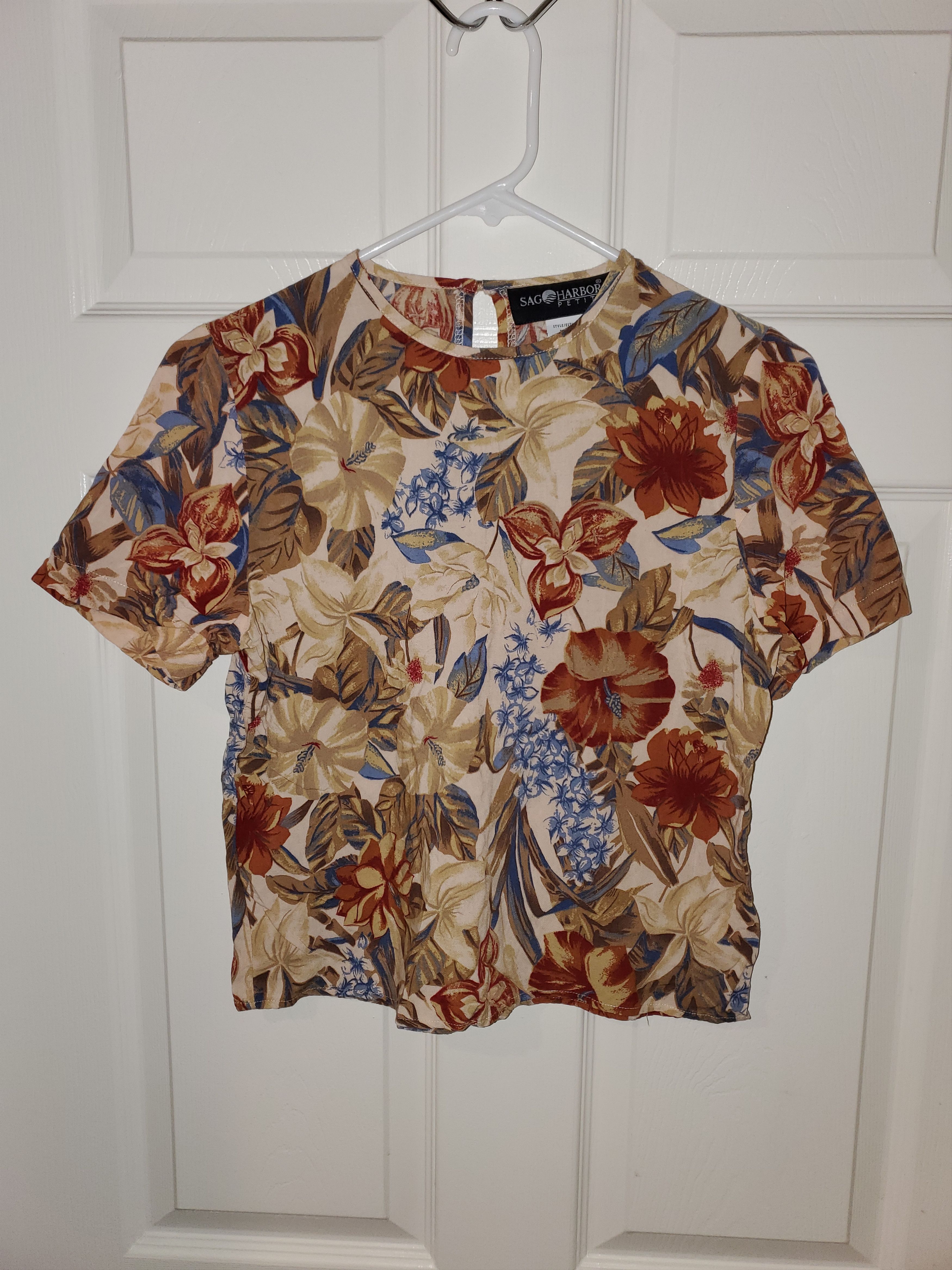 Vintage Vintage Sag Harbor Petite Floral Print Top (size s) Size S / US 4 / IT 40 - 2 Thumbnail