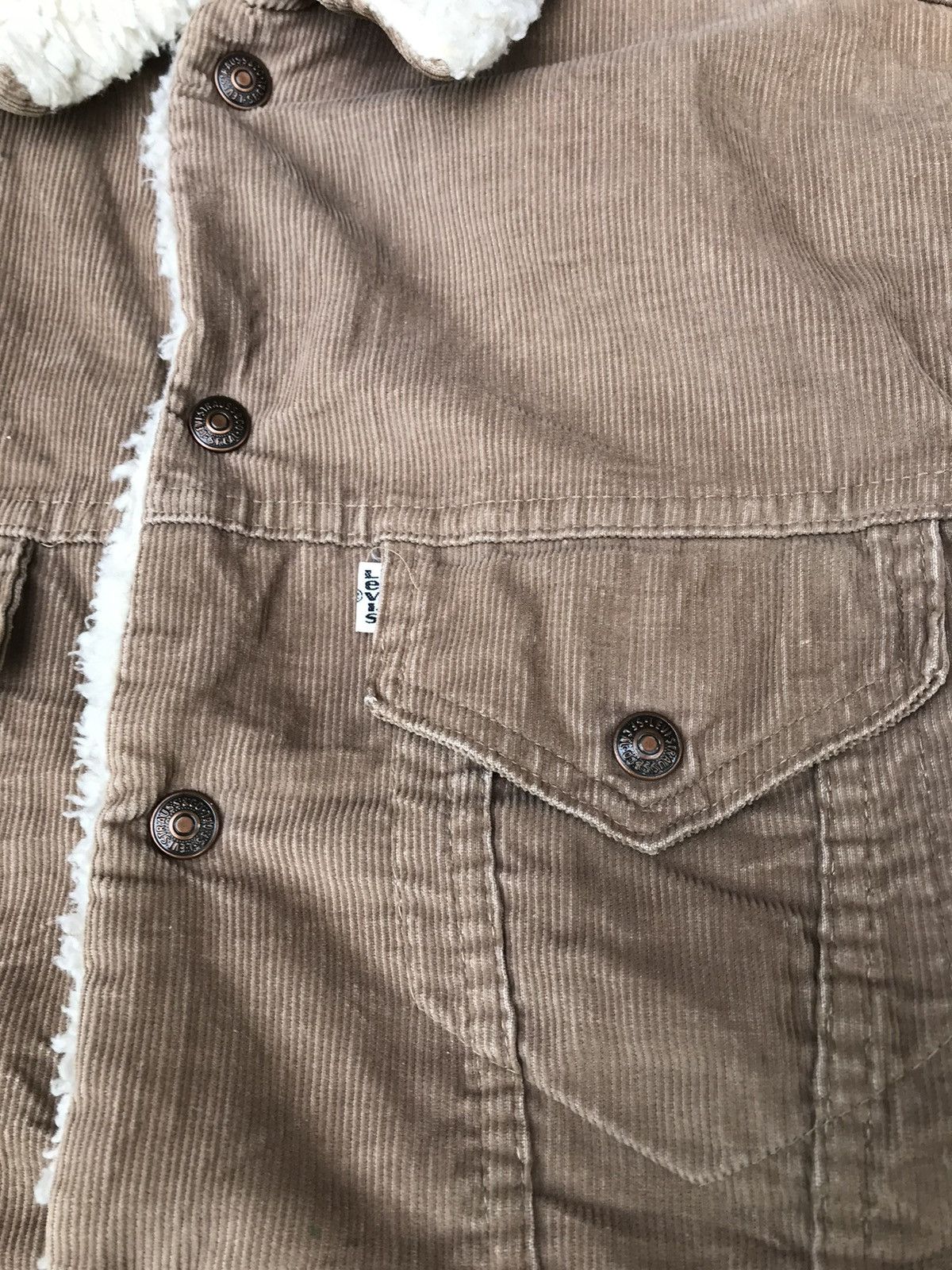 Levi's × Levi's Vintage Clothing × Vintage vintage Levi's sherpa corduroy denim jacket Size US XXS / EU 40 - 6 Thumbnail