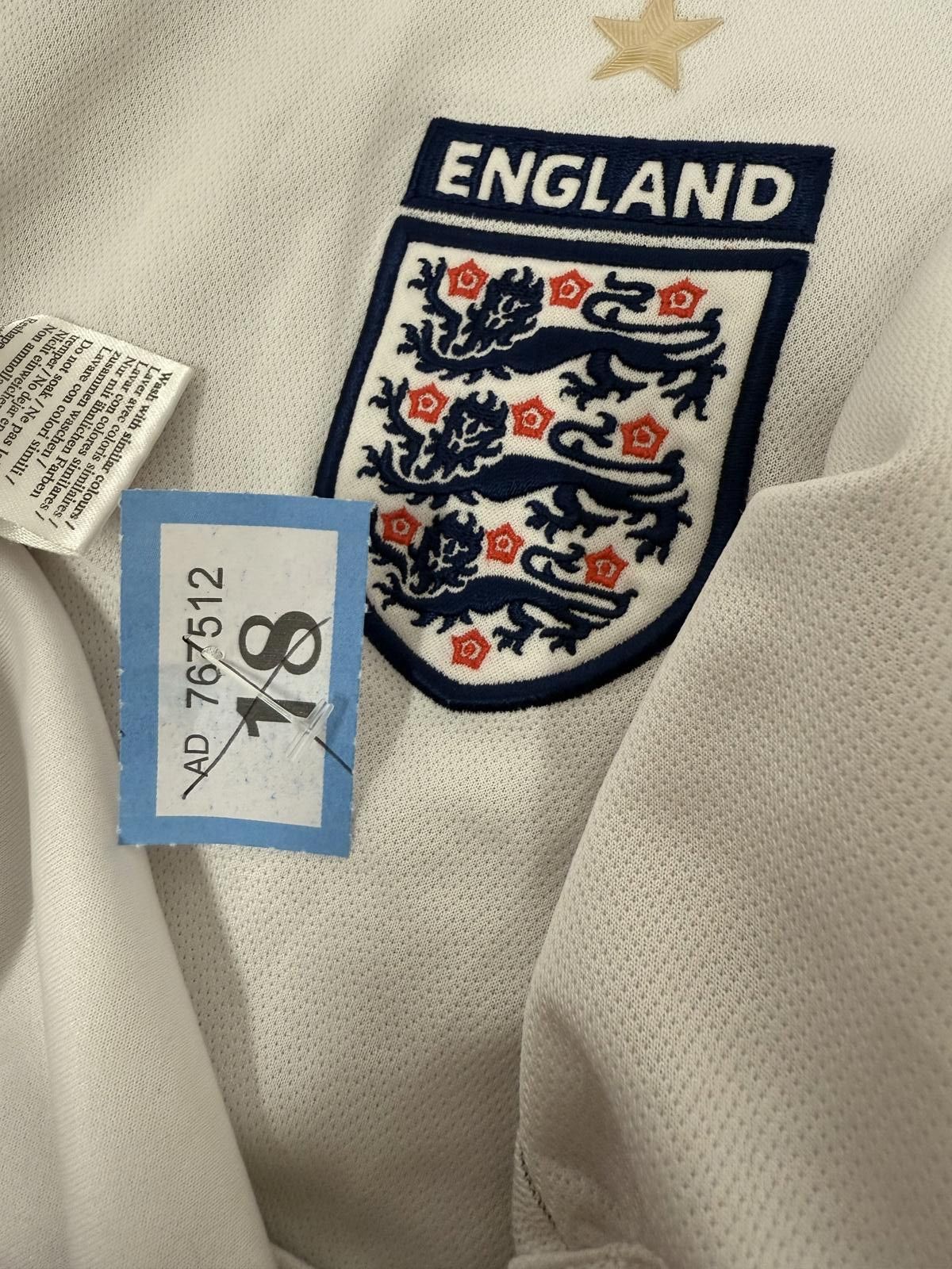 Umbro England National Football Team 2008 Home Jersey Size US L / EU 52-54 / 3 - 2 Thumbnail