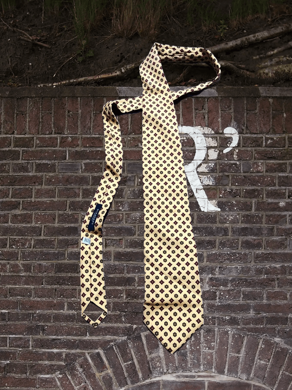 Burberry Vintage Burberry Tie BurberryNecktie100% Silk Size ONE SIZE - 1 Thumbnail