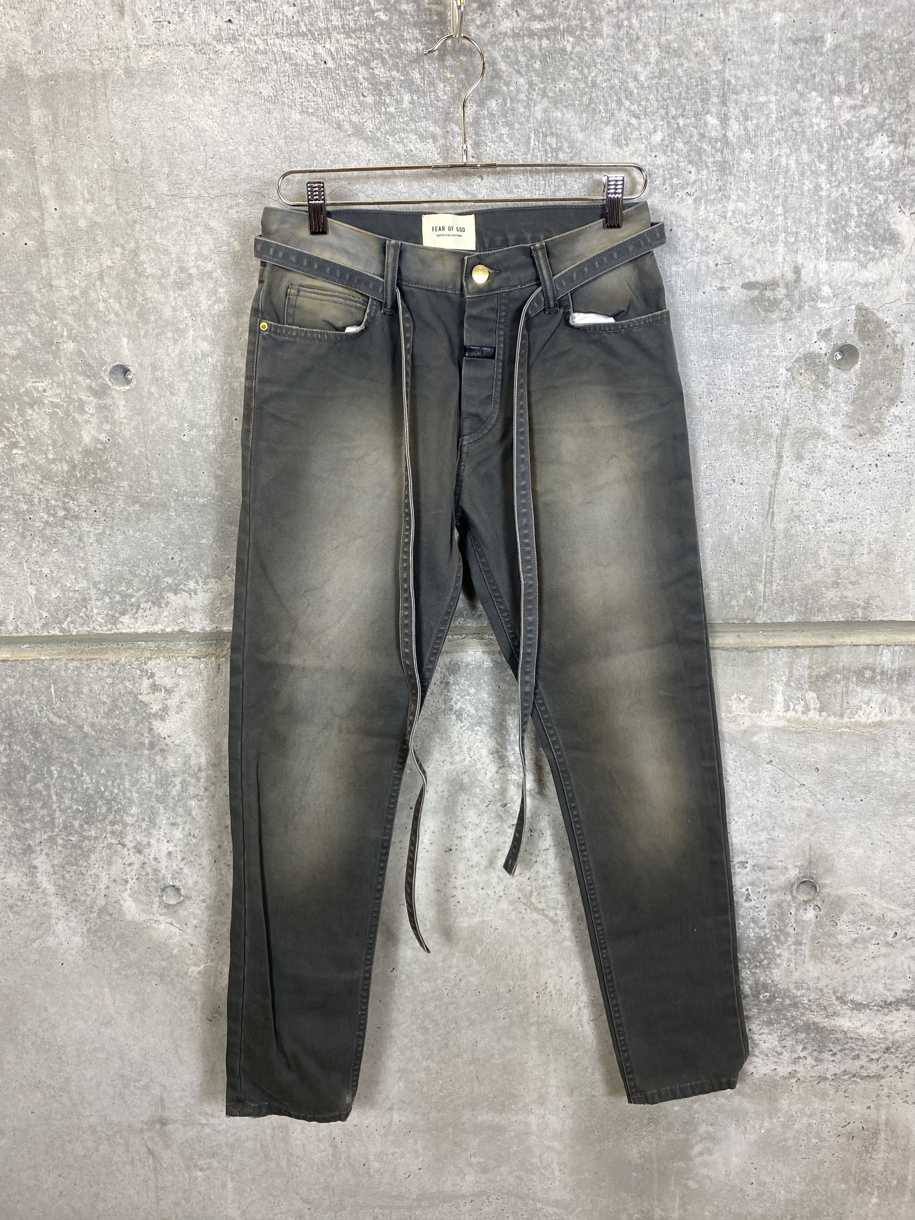 Fear of God NWT FEAR OF GOD SIXTH VINTAGE WASH DENIM JEANS Size US 29 - 1 Thumbnail