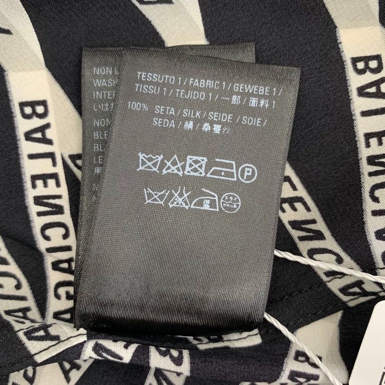 Balenciaga Balenciaga size 34 Black monogrammed striped mulberry silk Size US XXS / EU 40 - 7 Thumbnail
