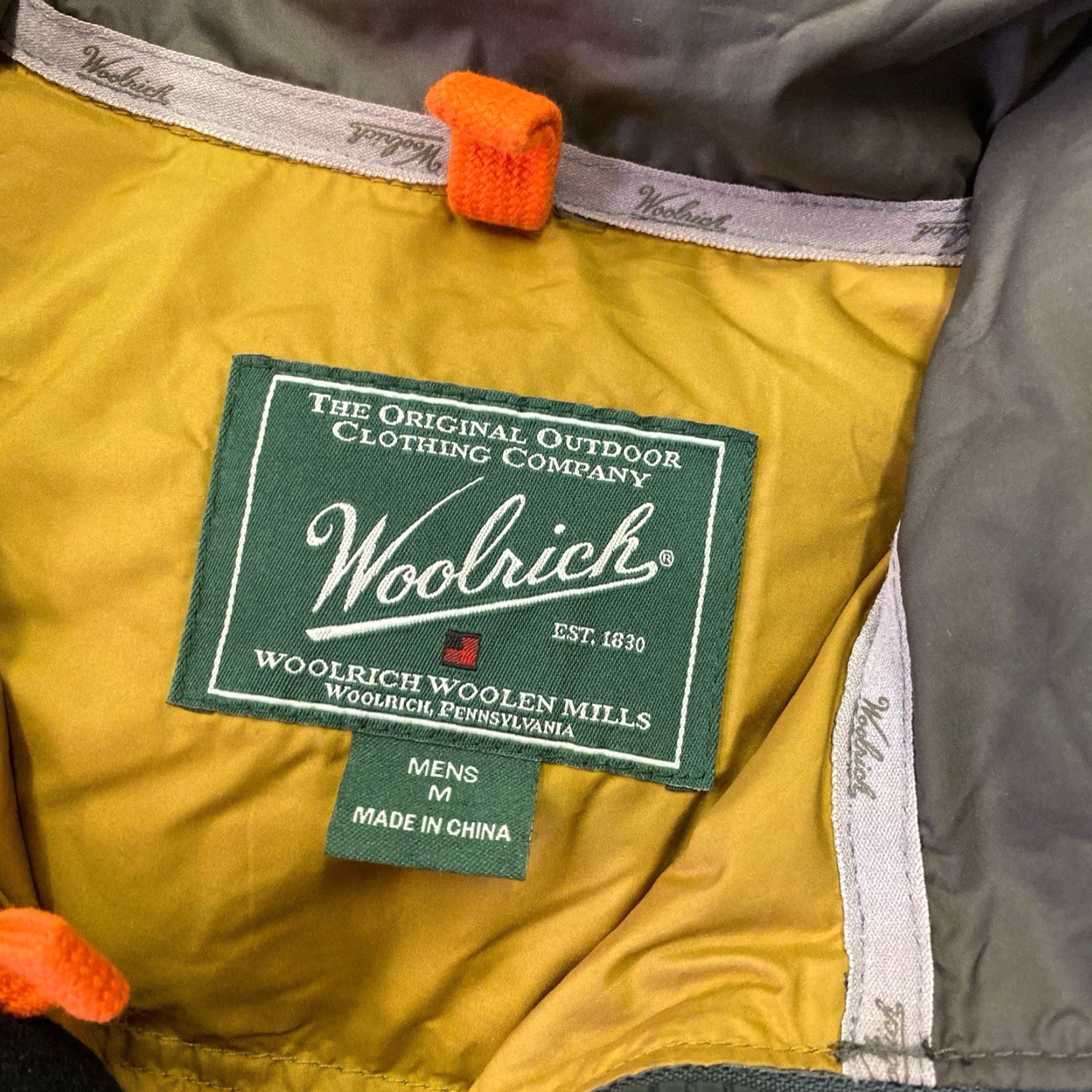 Vintage VINTAGE Woolrich Goose Down Puffer Vest Mens Medium Brown Size US M / EU 48-50 / 2 - 5 Thumbnail
