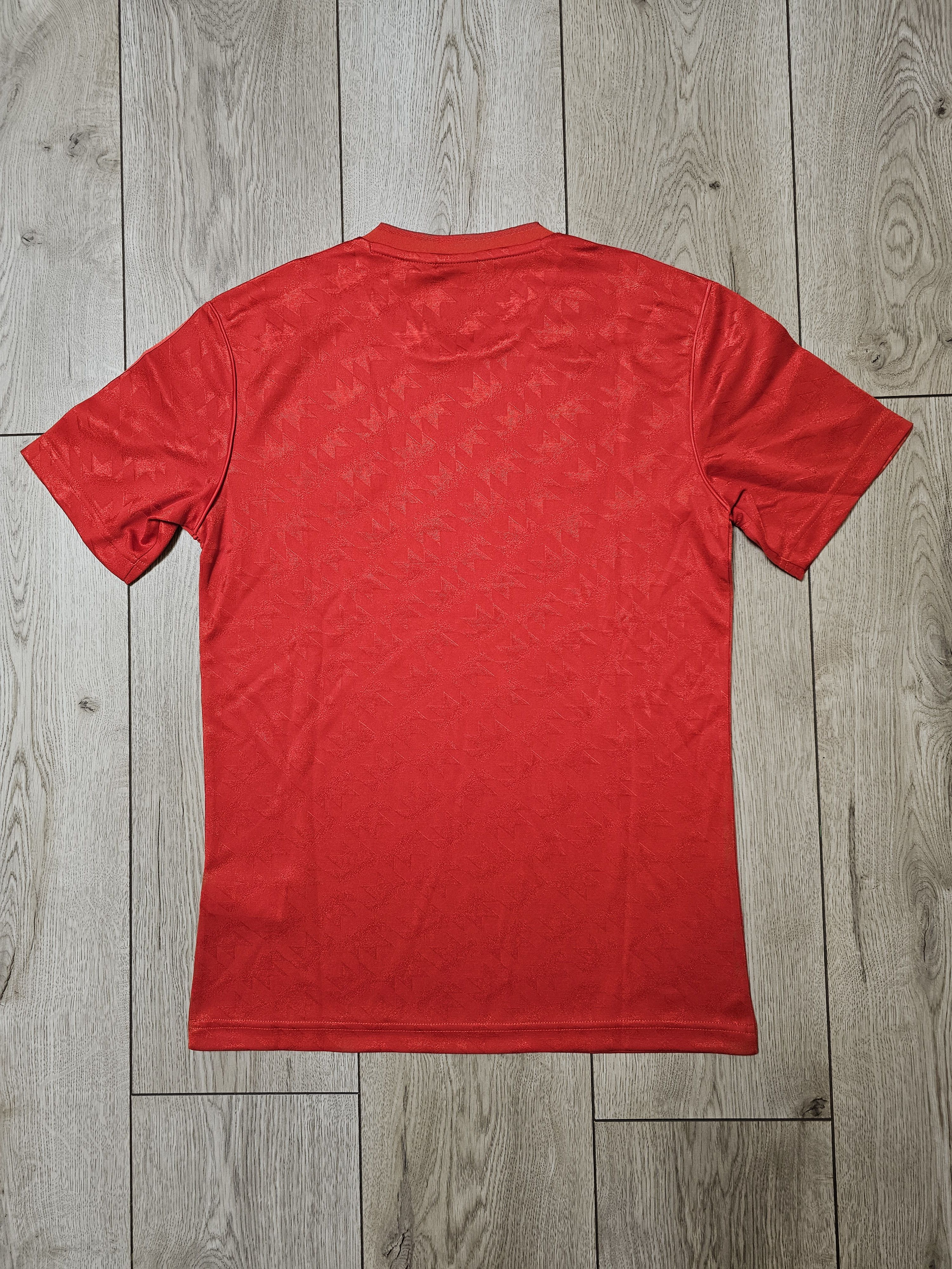 Adidas MANCHESTER UNITED 2018 DROP 1990 FOOTBALL SOCCER JERSEY Size US S / EU 44-46 / 1 - 2 Thumbnail