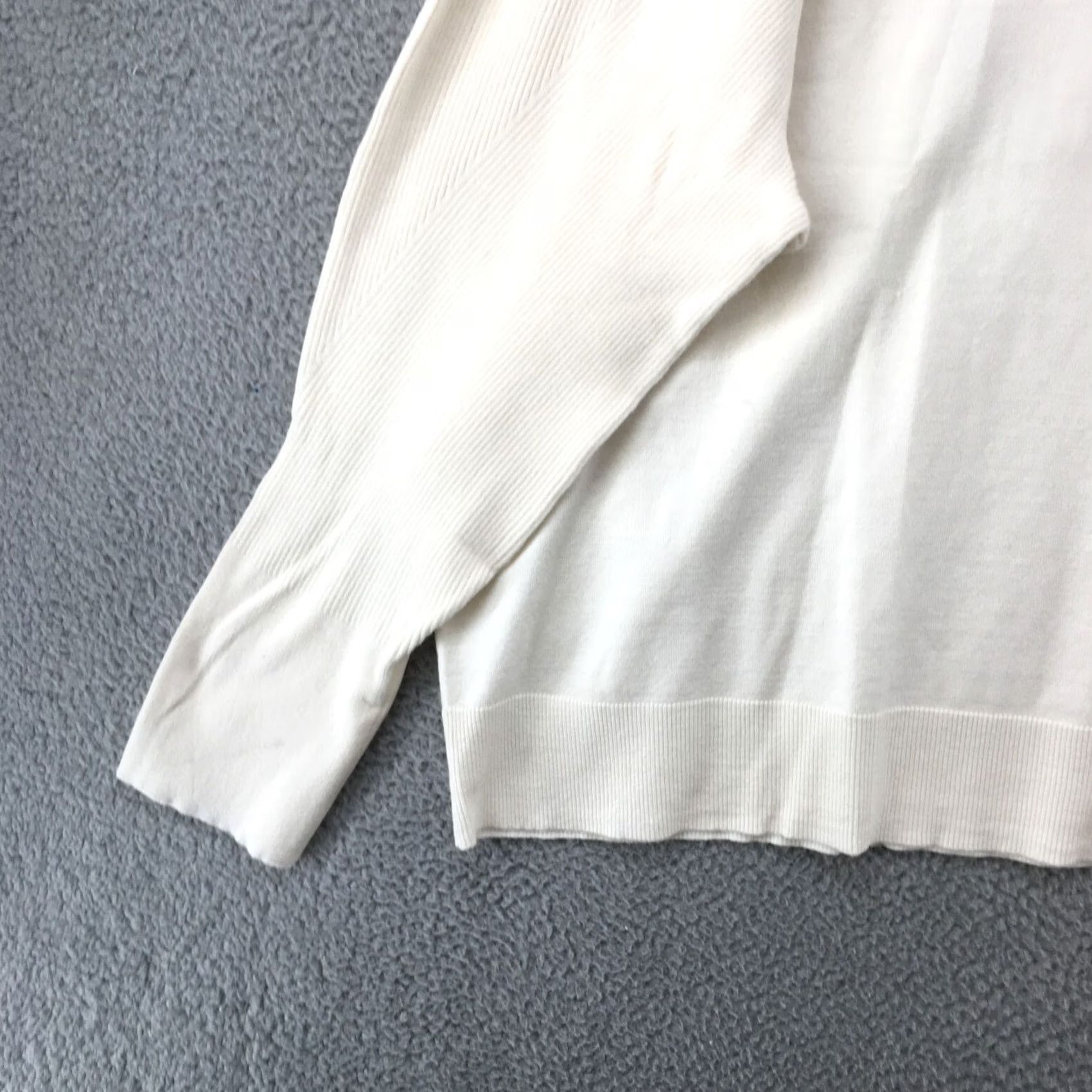 Worthington Worthington Vneck Sweater Womens 5X White Solid Rayon Blend Dolman Sleeve NEW SKU: Plus Size Pullover Womens Clothing Size XXL / US 16-18 / IT 52-54 - 3 Thumbnail