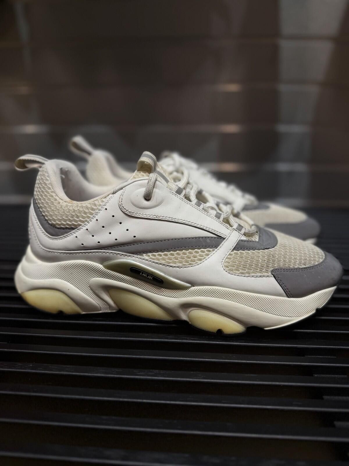 Dior Size 44EU/11US Dior B22 White 100% Authentic $1300 Size US 11 / EU 44 - 4 Thumbnail