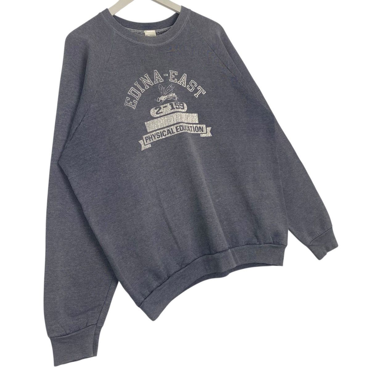 Other Vintage Fruit Of The Loom Sweatshirt Gray Pullover Size XL Size US XL / EU 56 / 4 - 3 Thumbnail