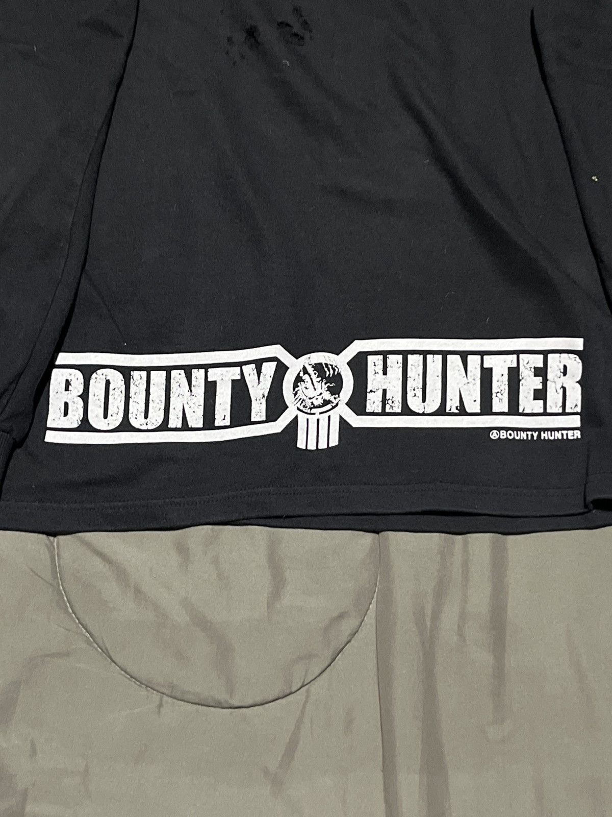 Bounty Hunter Black Distressed Bounty Hunter Crewneck Sweatshirt Size US L / EU 52-54 / 3 - 7 Thumbnail