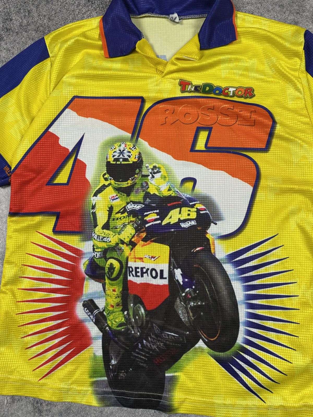 Vintage The Doctor 46 Valentino Rossi T-shirt Moto Racing Streetwear Size US M / EU 48-50 / 2 - 2 Thumbnail