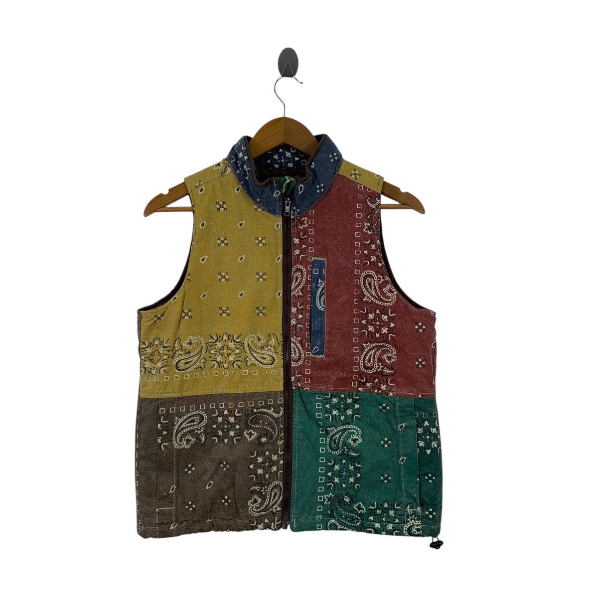 Japanese Brand OLD BETTY’S Japanese Brand Bandana Paisley Desig Vest Jacket Size US S / EU 44-46 / 1 - 1 Thumbnail