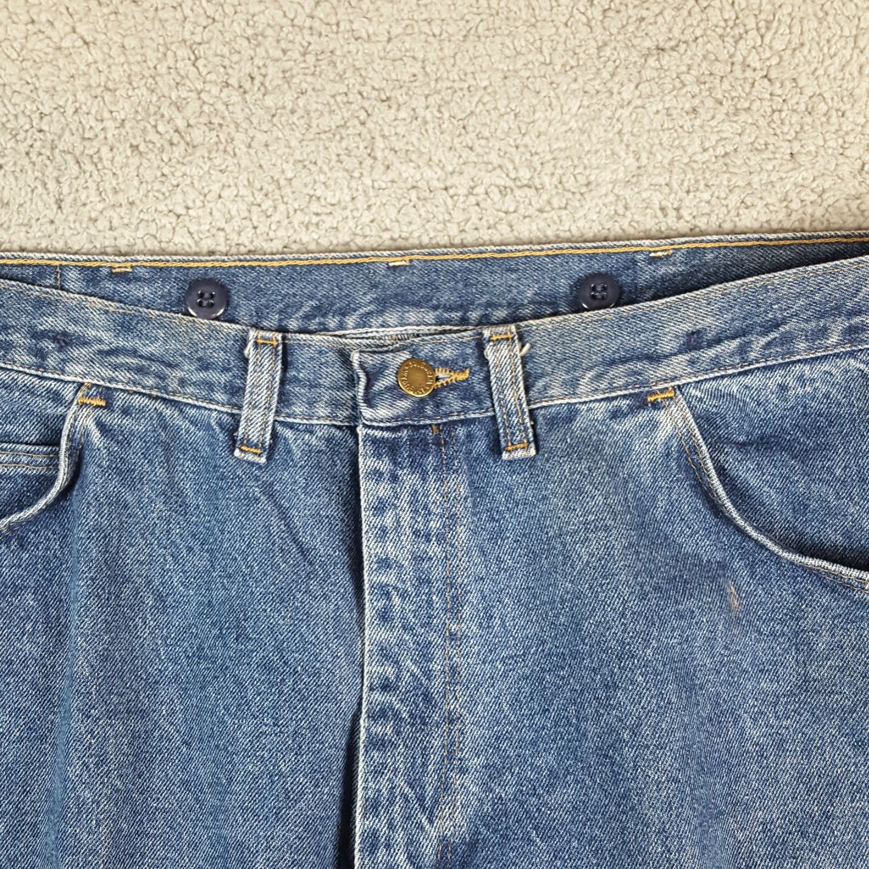 Wrangler VINTAGE Wrangler Jeans Denim Blue 40x32 Regular Men 5-Pocket Design 90s Grunge Retro Workwear Hunting Brush Briar Blue Jeans Wrangler Rugged Wear Size US 40 / EU 56 - 3 Thumbnail
